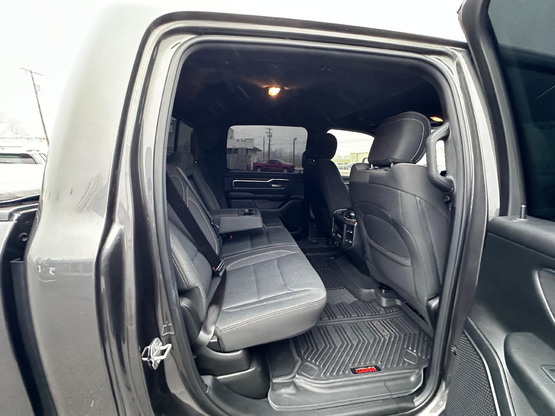 2019 RAM 1500 Big Horn/Lone Star Crew Cab 4x4 5'7" Box