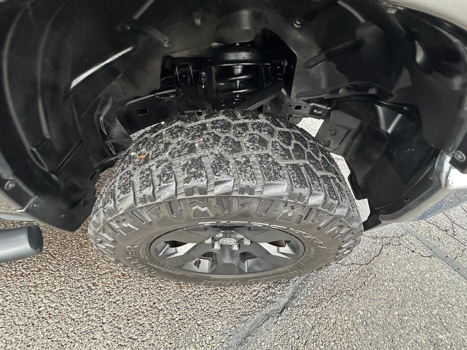 2019 RAM 1500 Big Horn/Lone Star Crew Cab 4x4 5'7" Box