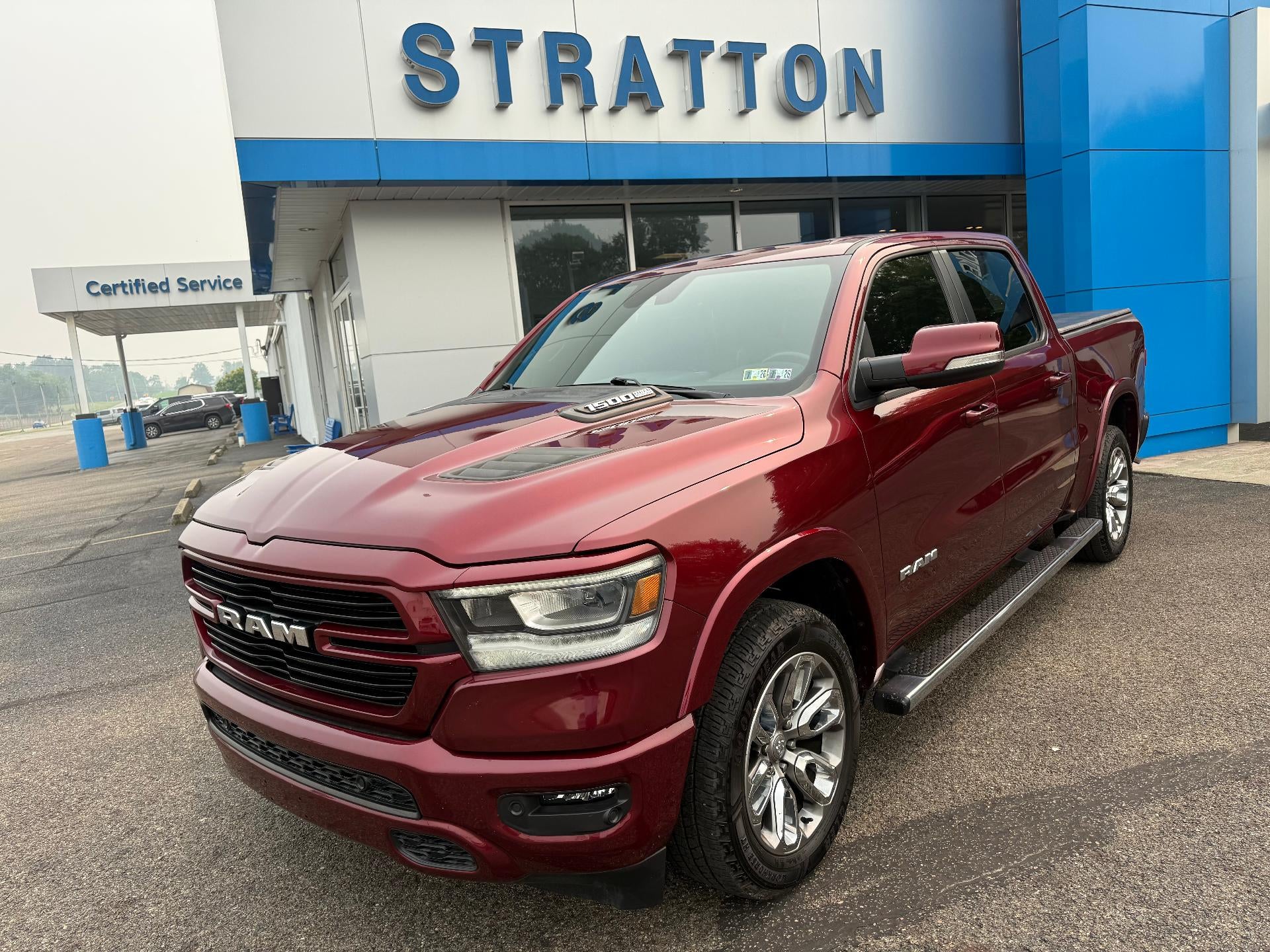 2021 RAM 1500 Laramie Crew Cab 4x4 5'7" Box