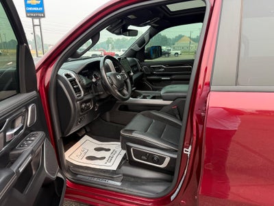 2021 RAM 1500 Laramie Crew Cab 4x4 5'7" Box