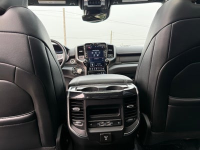 2021 RAM 1500 Laramie Crew Cab 4x4 5'7" Box