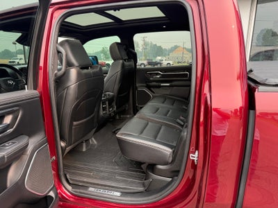2021 RAM 1500 Laramie Crew Cab 4x4 5'7" Box