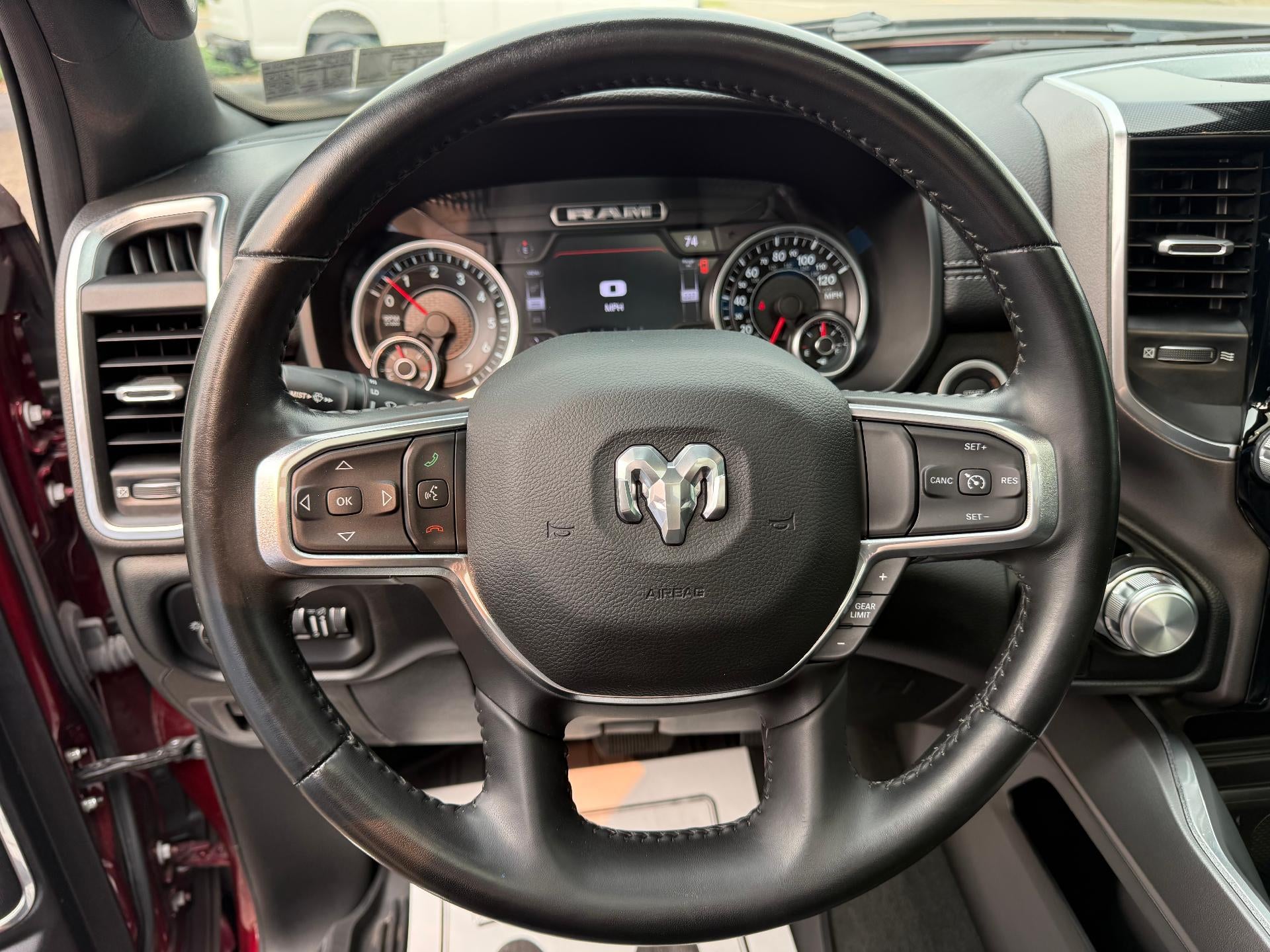 2021 RAM 1500 Laramie Crew Cab 4x4 5'7" Box