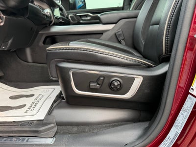 2021 RAM 1500 Laramie Crew Cab 4x4 5'7" Box