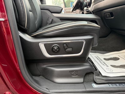 2021 RAM 1500 Laramie Crew Cab 4x4 5'7" Box