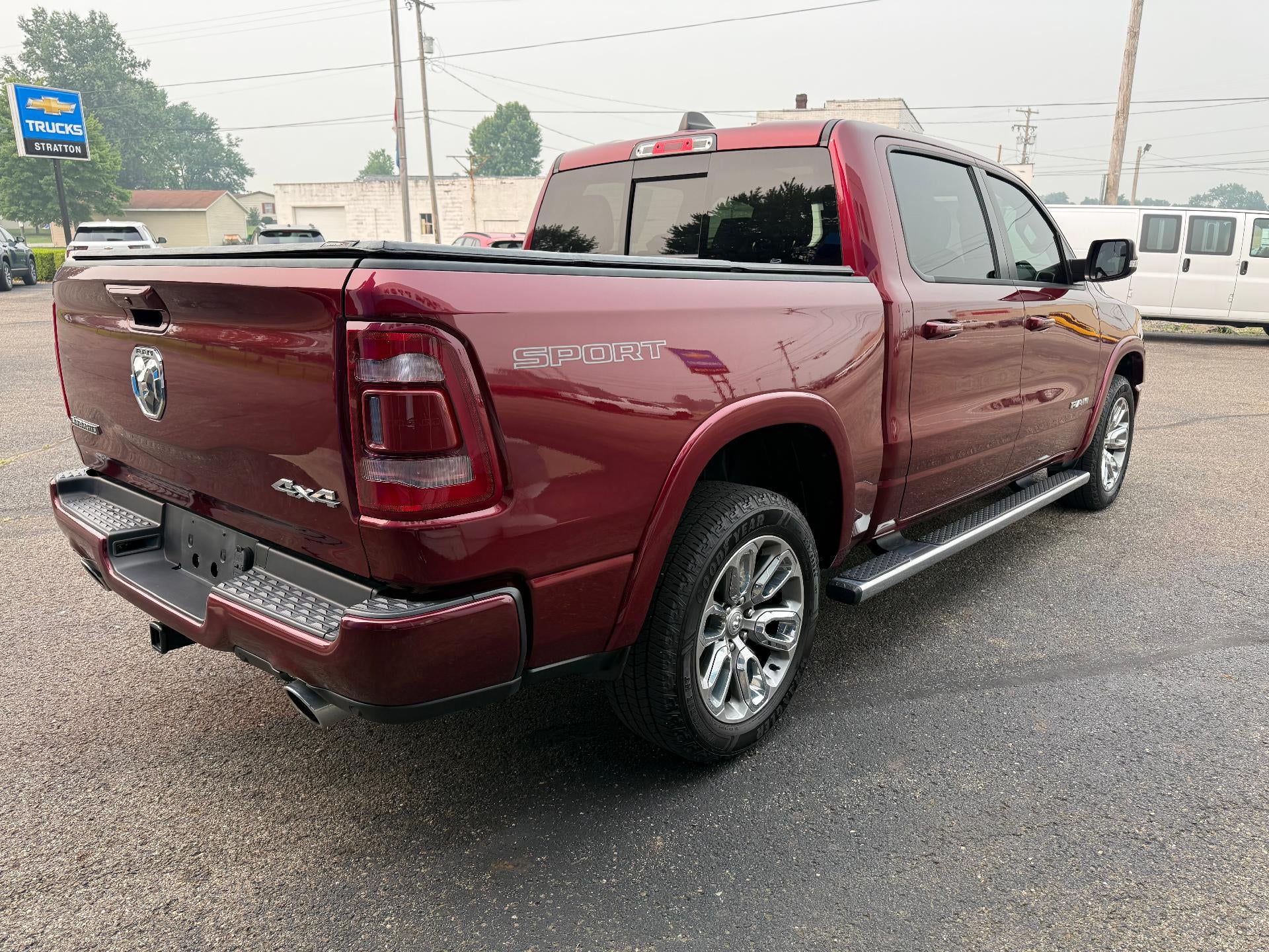 2021 RAM 1500 Laramie Crew Cab 4x4 5'7" Box