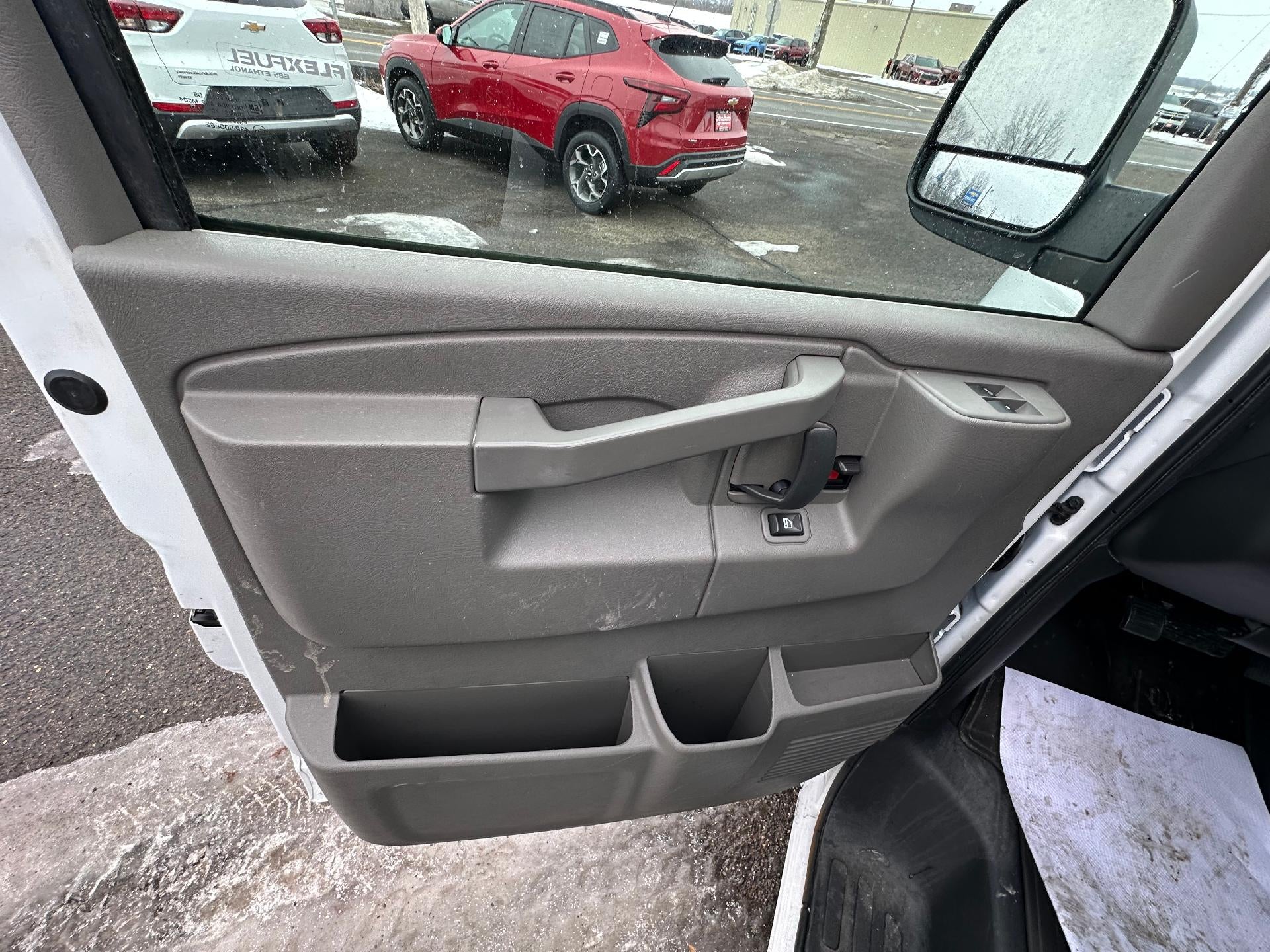 2016 Chevrolet Express Passenger 3500 LT