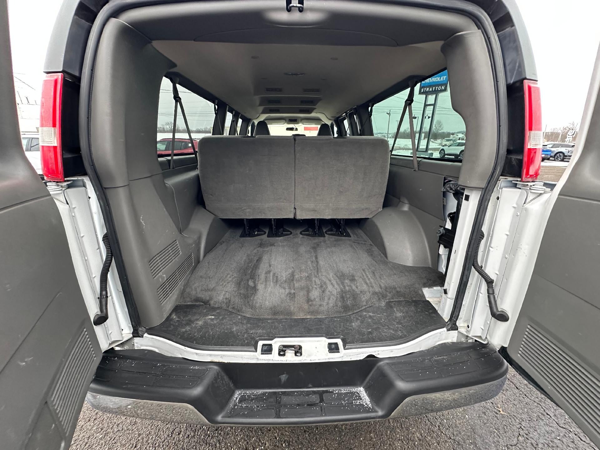 2016 Chevrolet Express Passenger 3500 LT