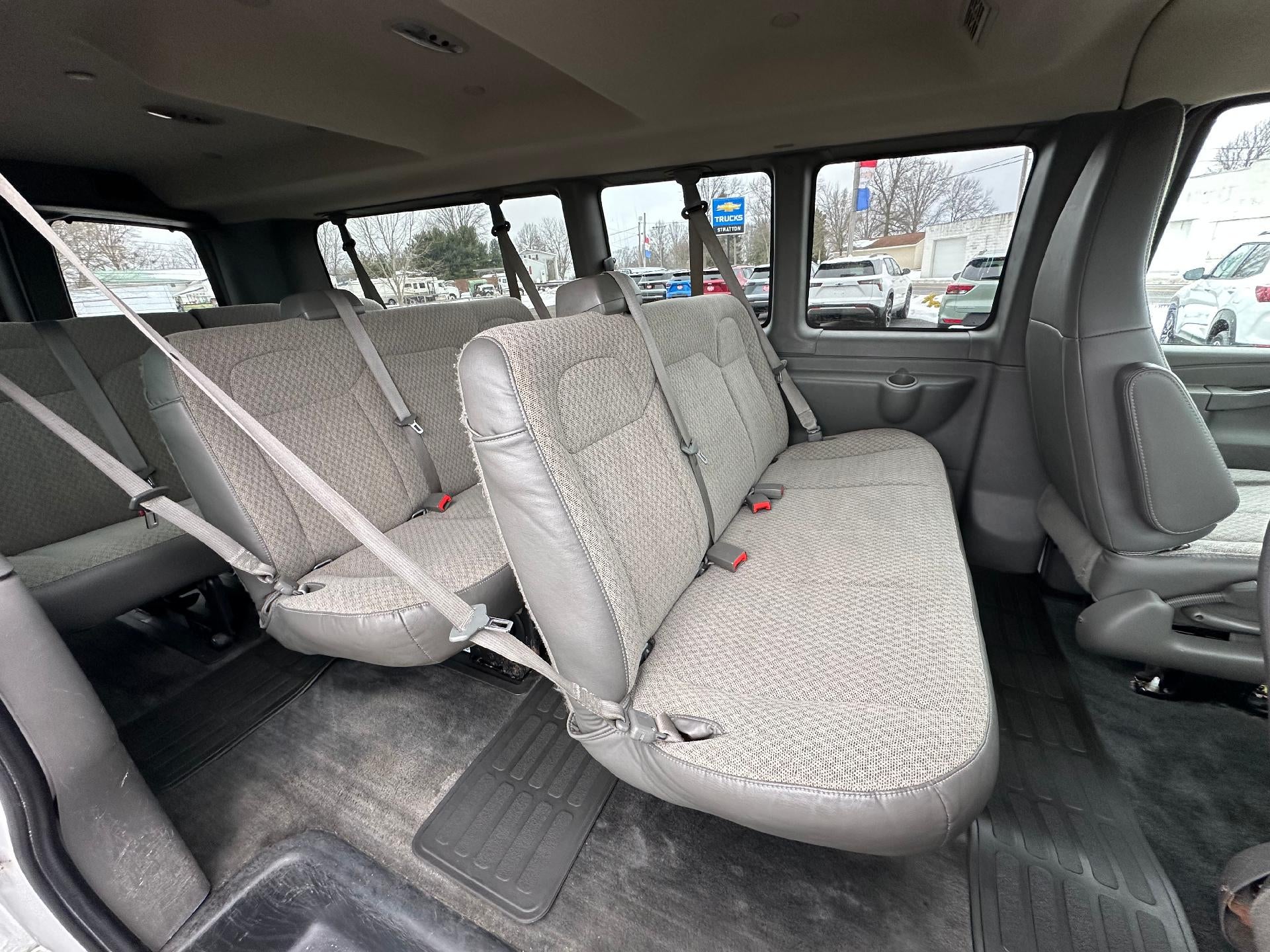 2016 Chevrolet Express Passenger 3500 LT