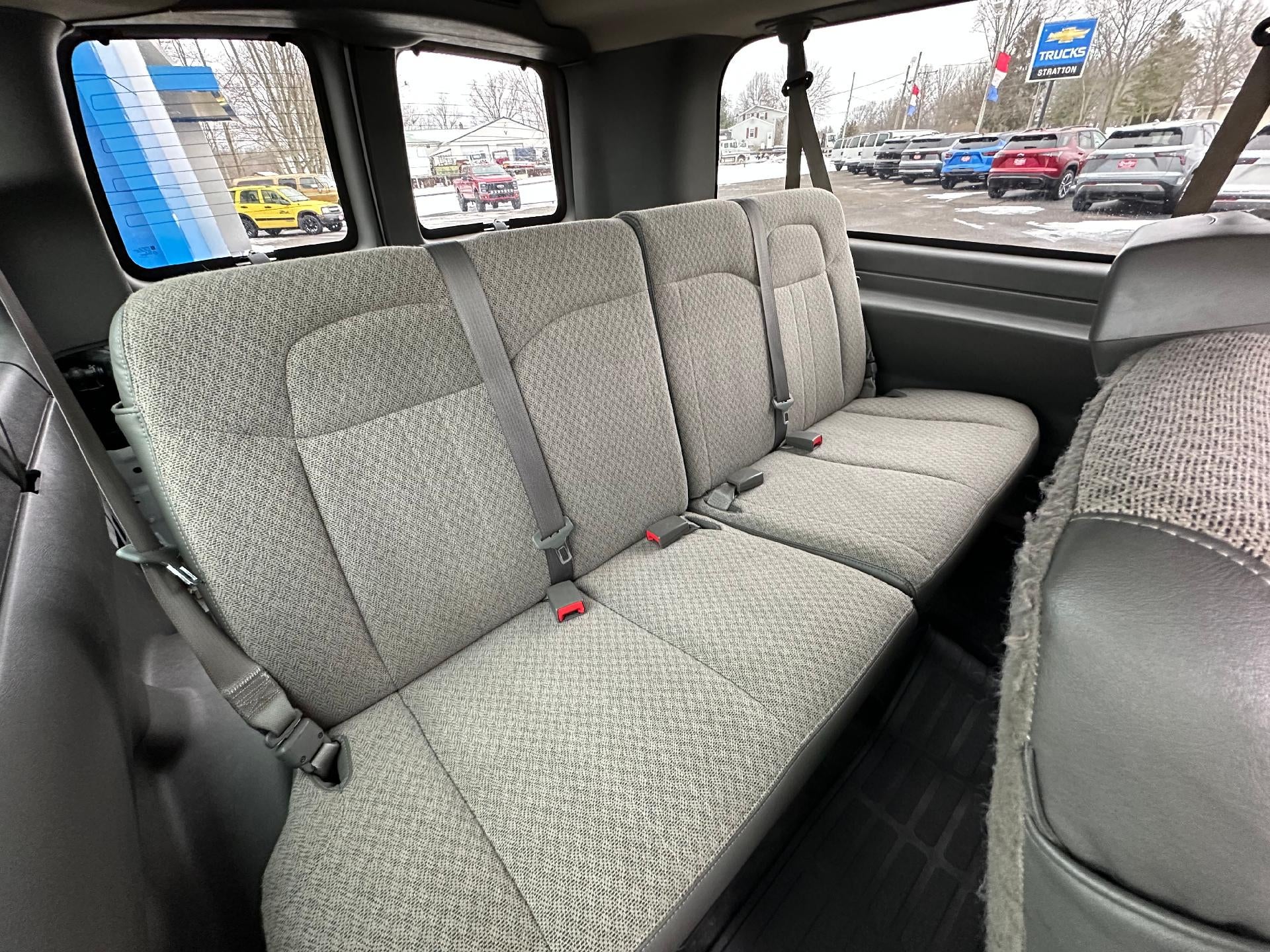 2016 Chevrolet Express Passenger 3500 LT