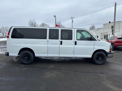 2016 Chevrolet Express Passenger 3500 LT
