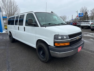 2016 Chevrolet Express Passenger 3500 LT