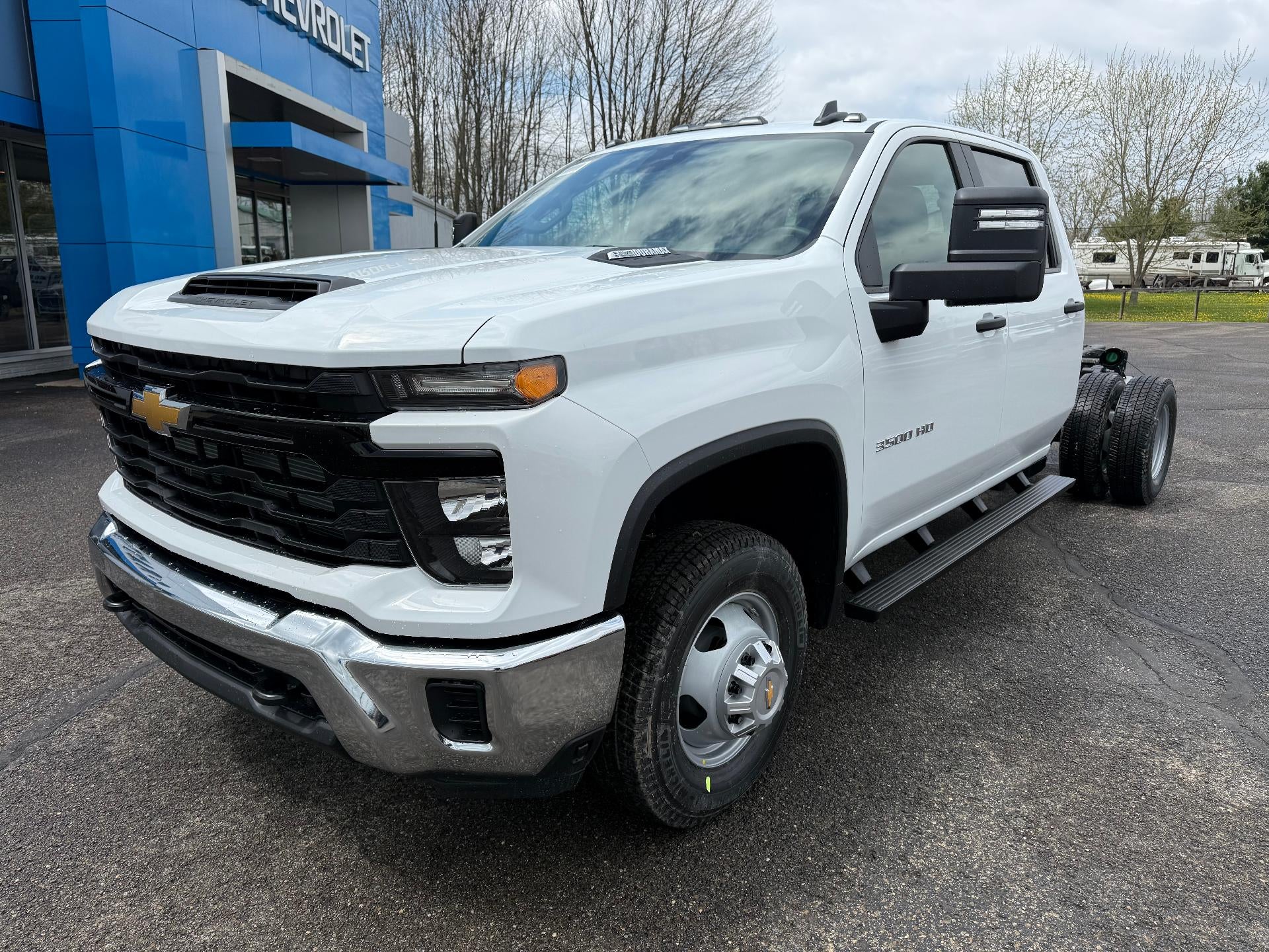 2026 Chevrolet Silverado 3500 HD Chassis Cab Work Truck
