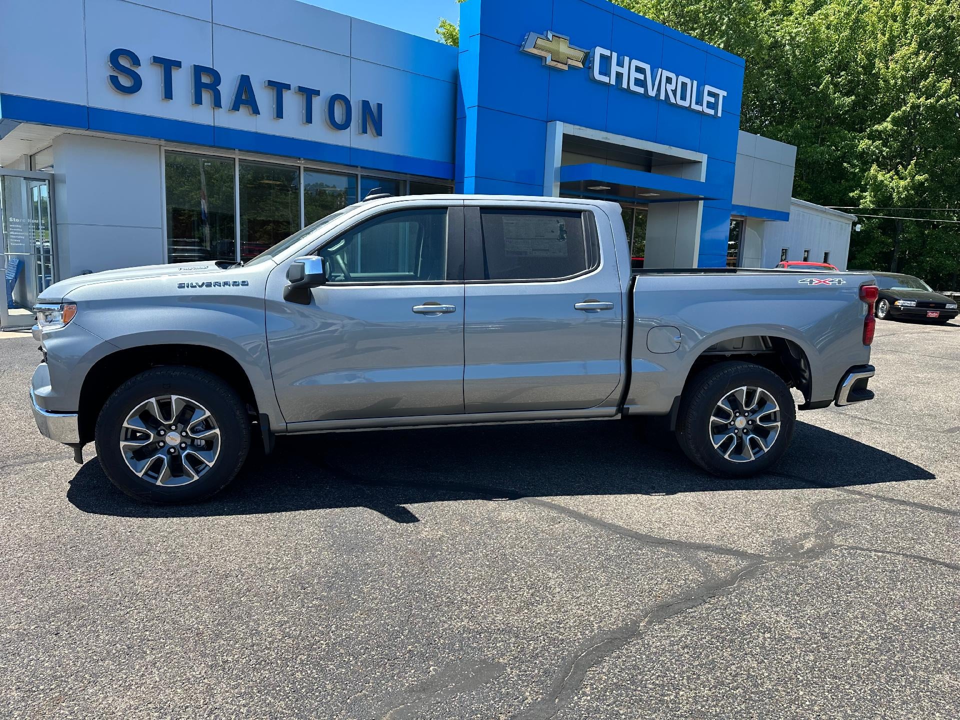 2026 Chevrolet Silverado 1500 LT (2FL)