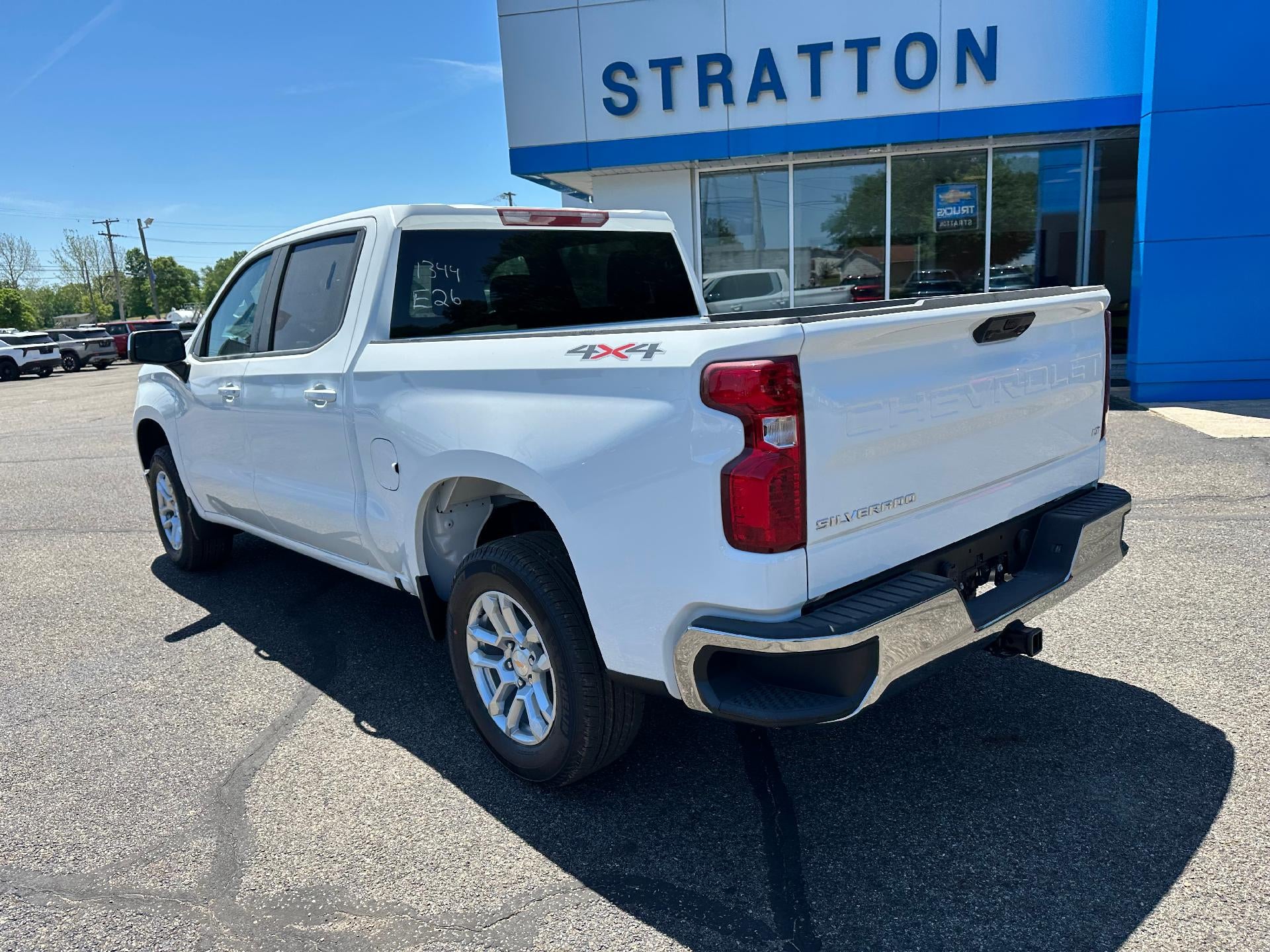 2026 Chevrolet Silverado 1500 LT (2FL)