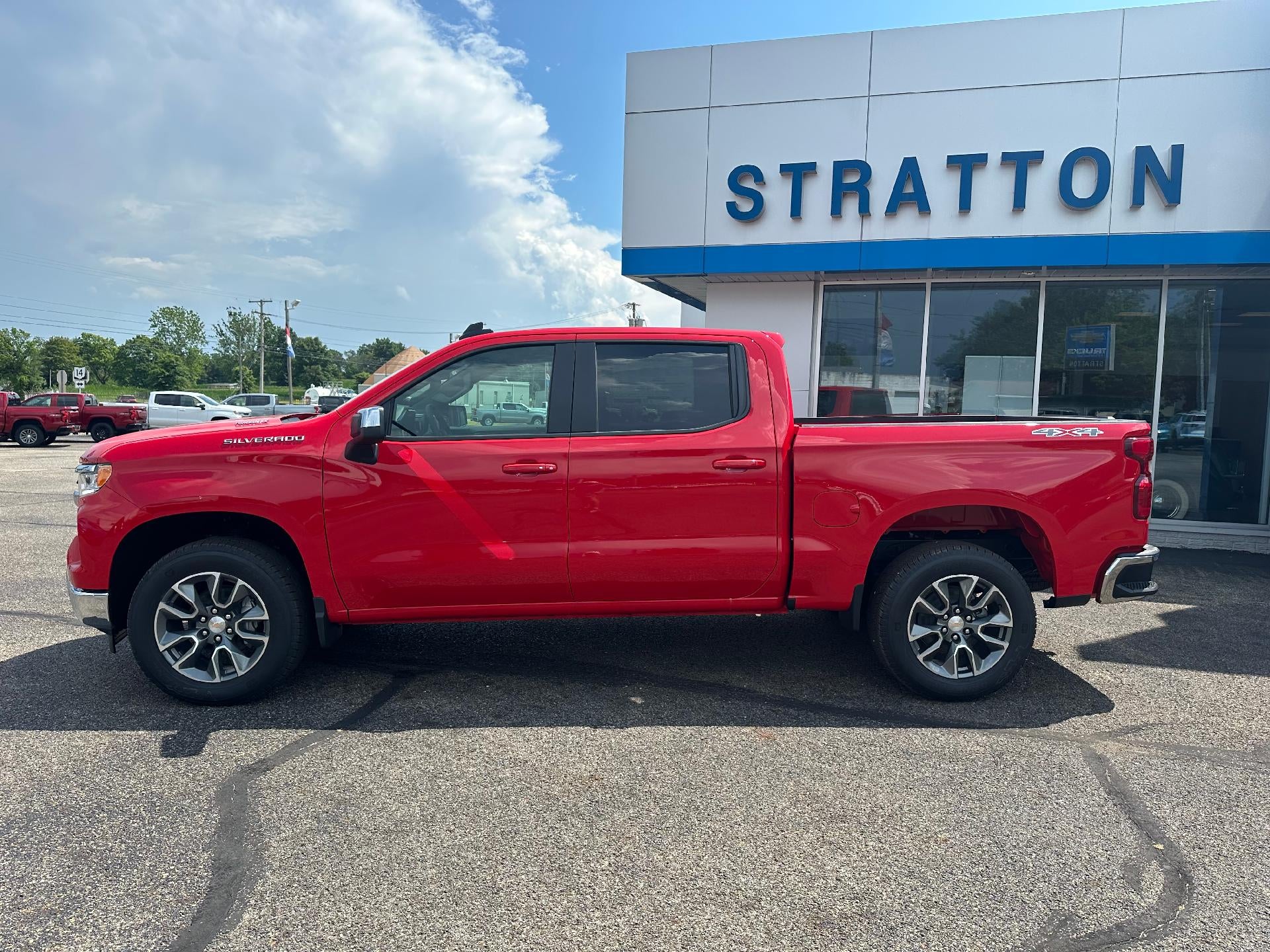 2026 Chevrolet Silverado 1500 LT (2FL)