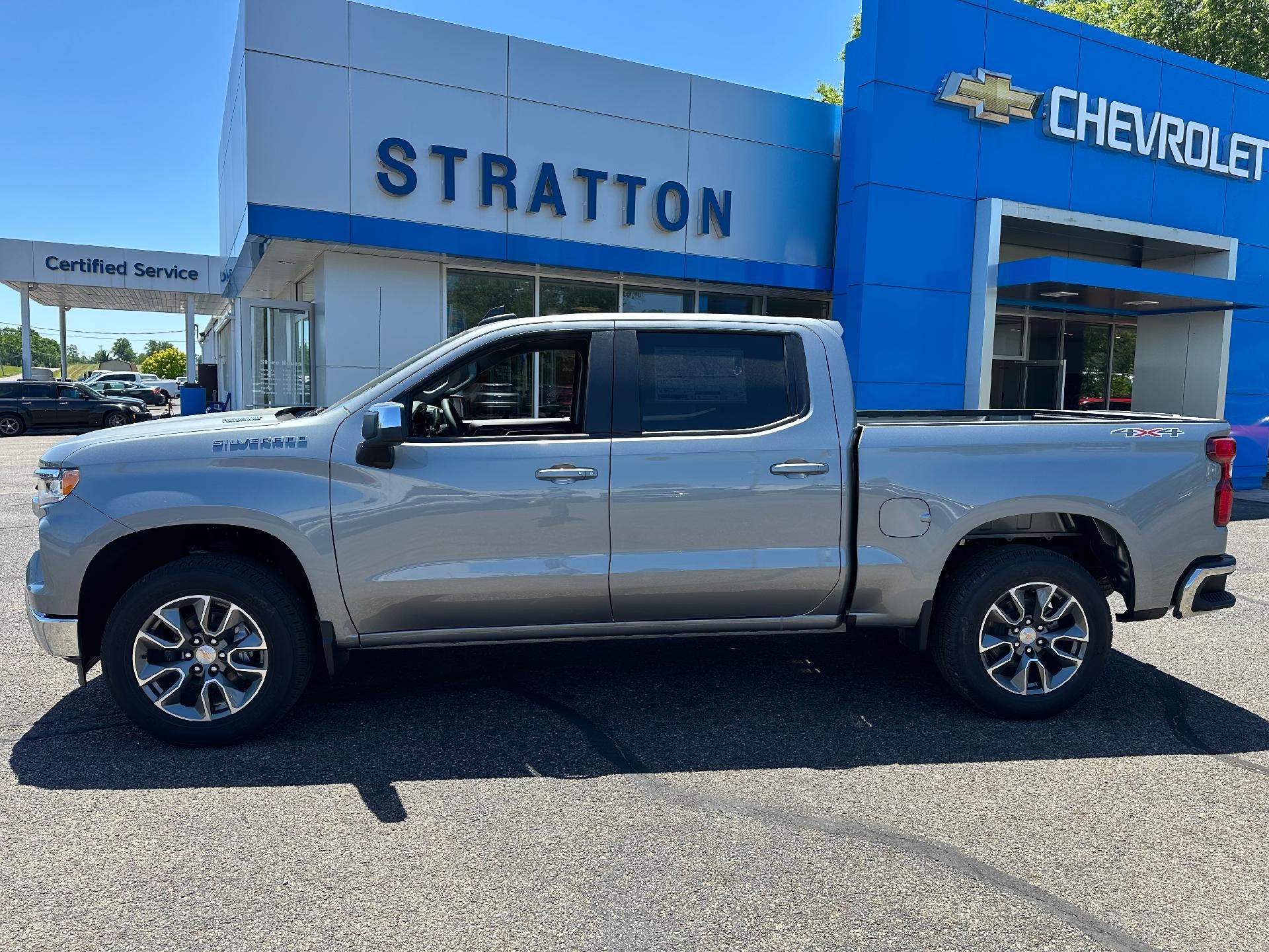 2026 Chevrolet Silverado 1500 LT (2FL)