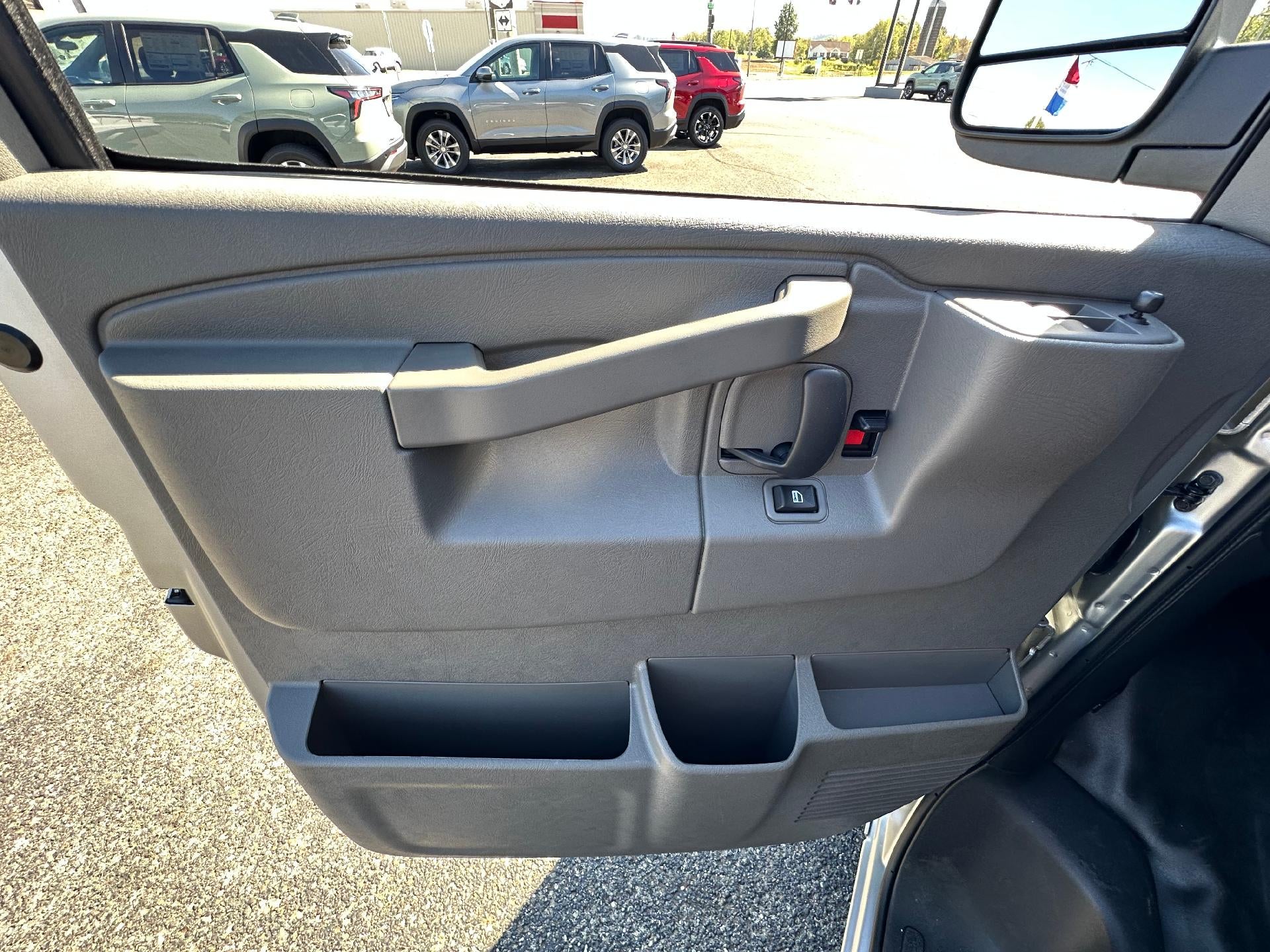 2025 Chevrolet Express Cargo 2500 Base