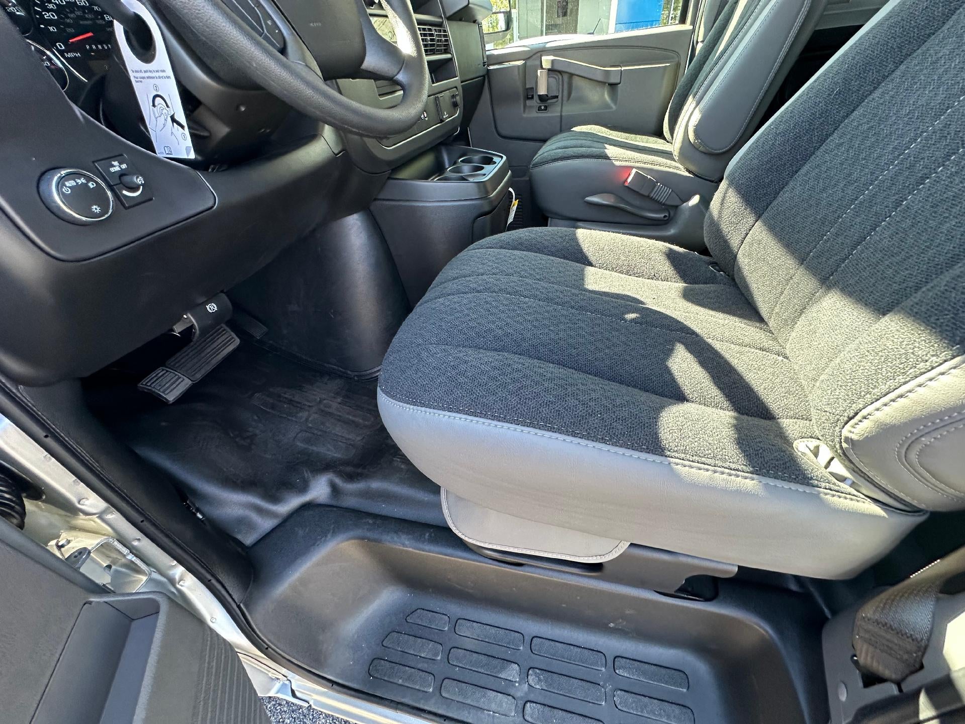 2025 Chevrolet Express Cargo 2500 Base