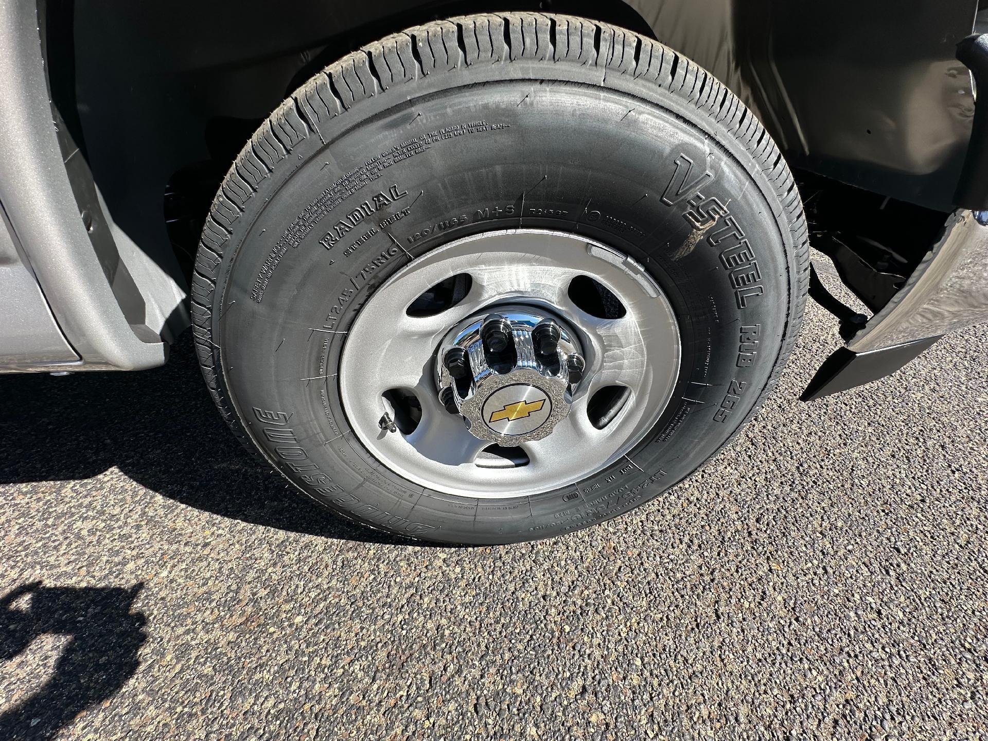 2025 Chevrolet Express Cargo 2500 Base