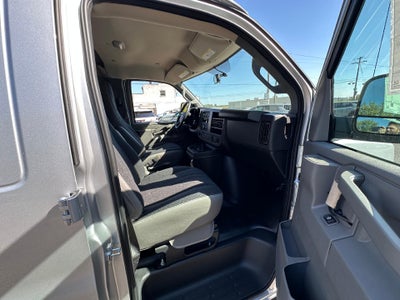 2025 Chevrolet Express Cargo 2500 Base