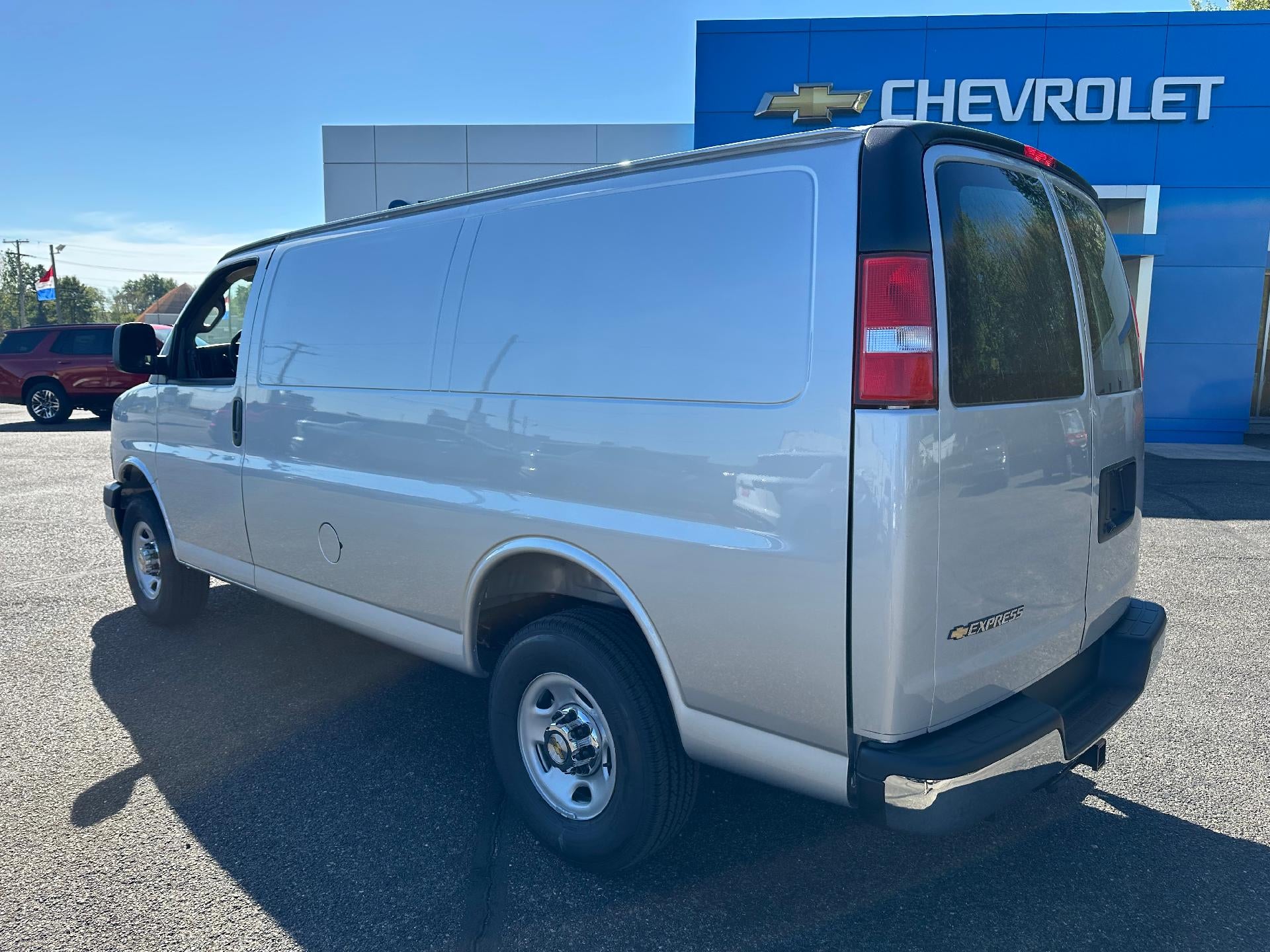 2025 Chevrolet Express Cargo 2500 Base