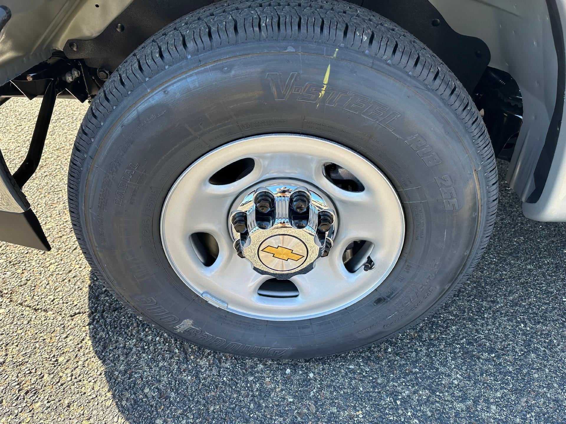 2025 Chevrolet Express Cargo 2500 Base