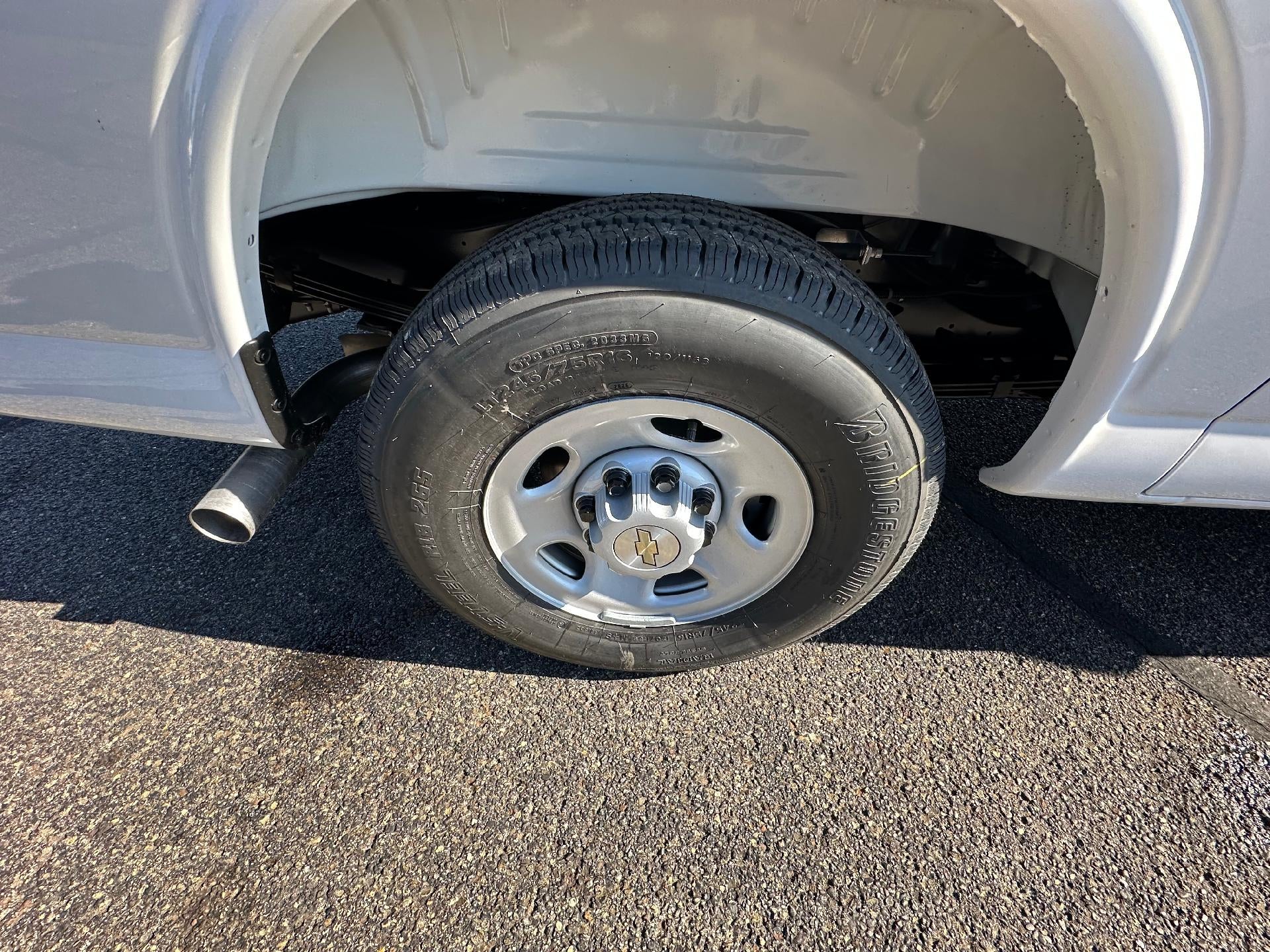 2025 Chevrolet Express Cargo 2500 Base