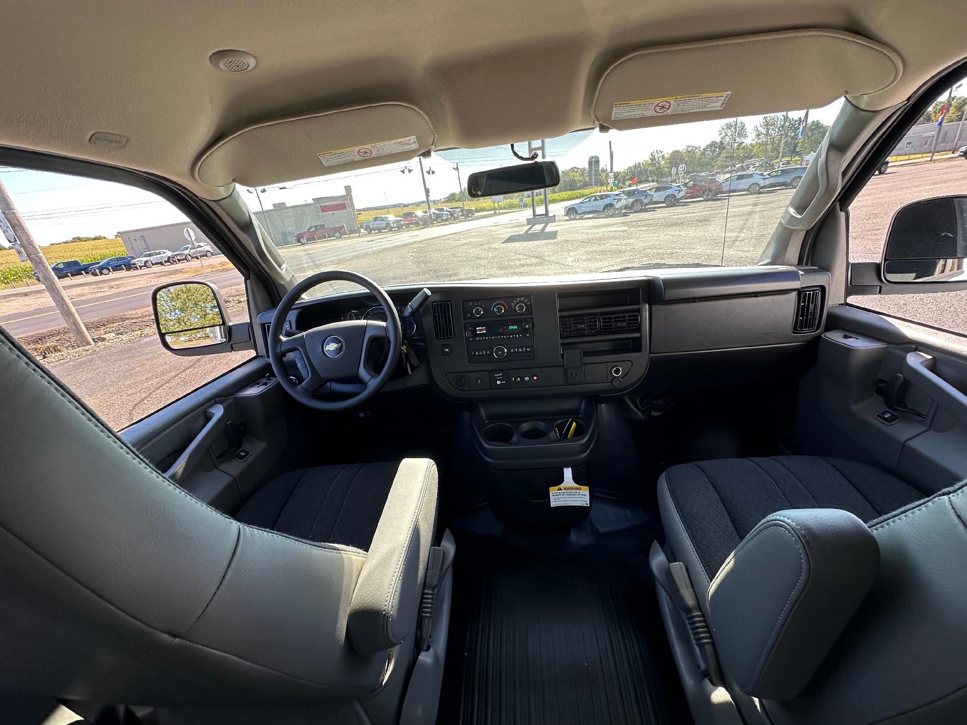 2025 Chevrolet Express Cargo 2500 Base