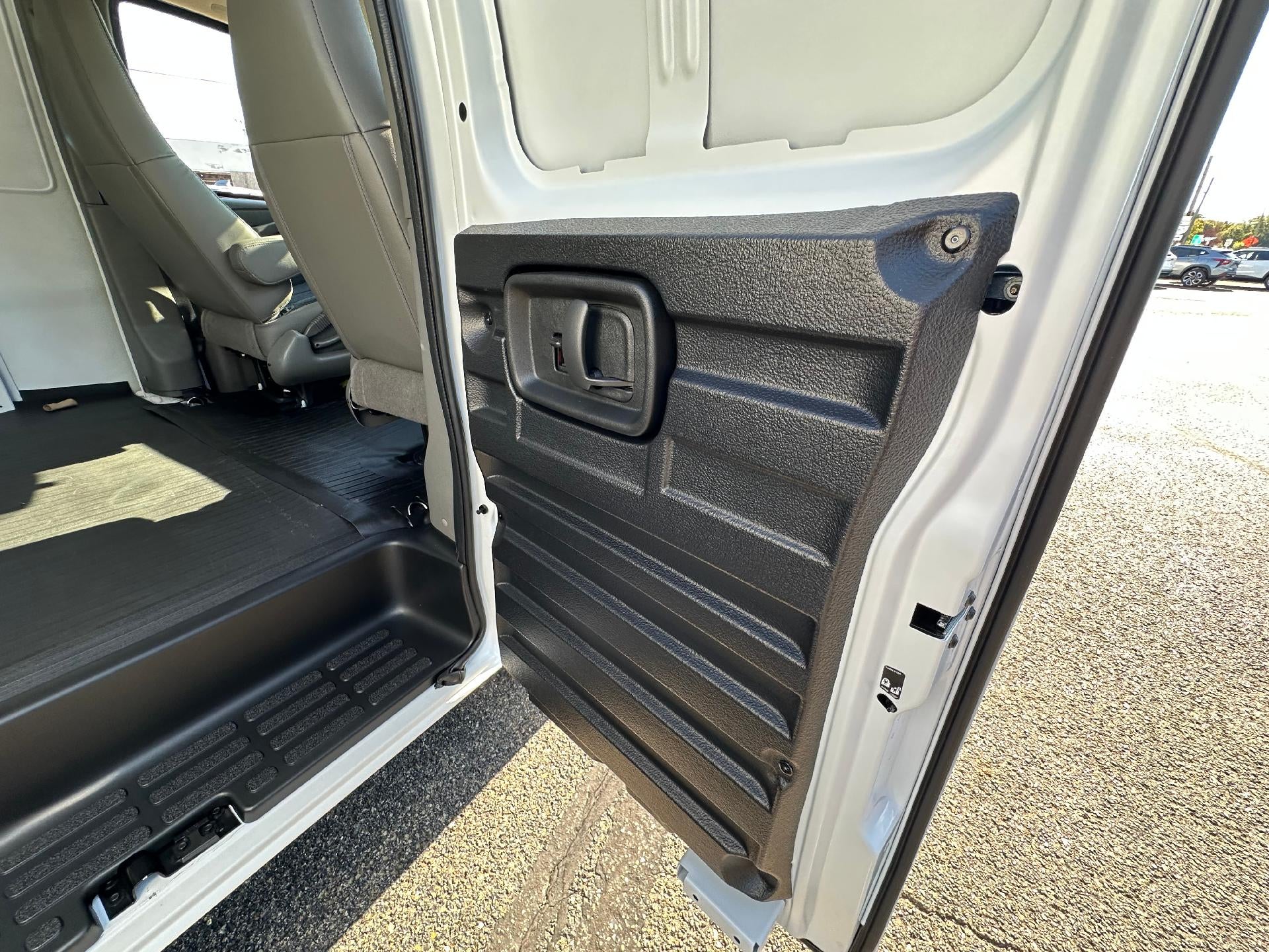 2025 Chevrolet Express Cargo 2500 Base