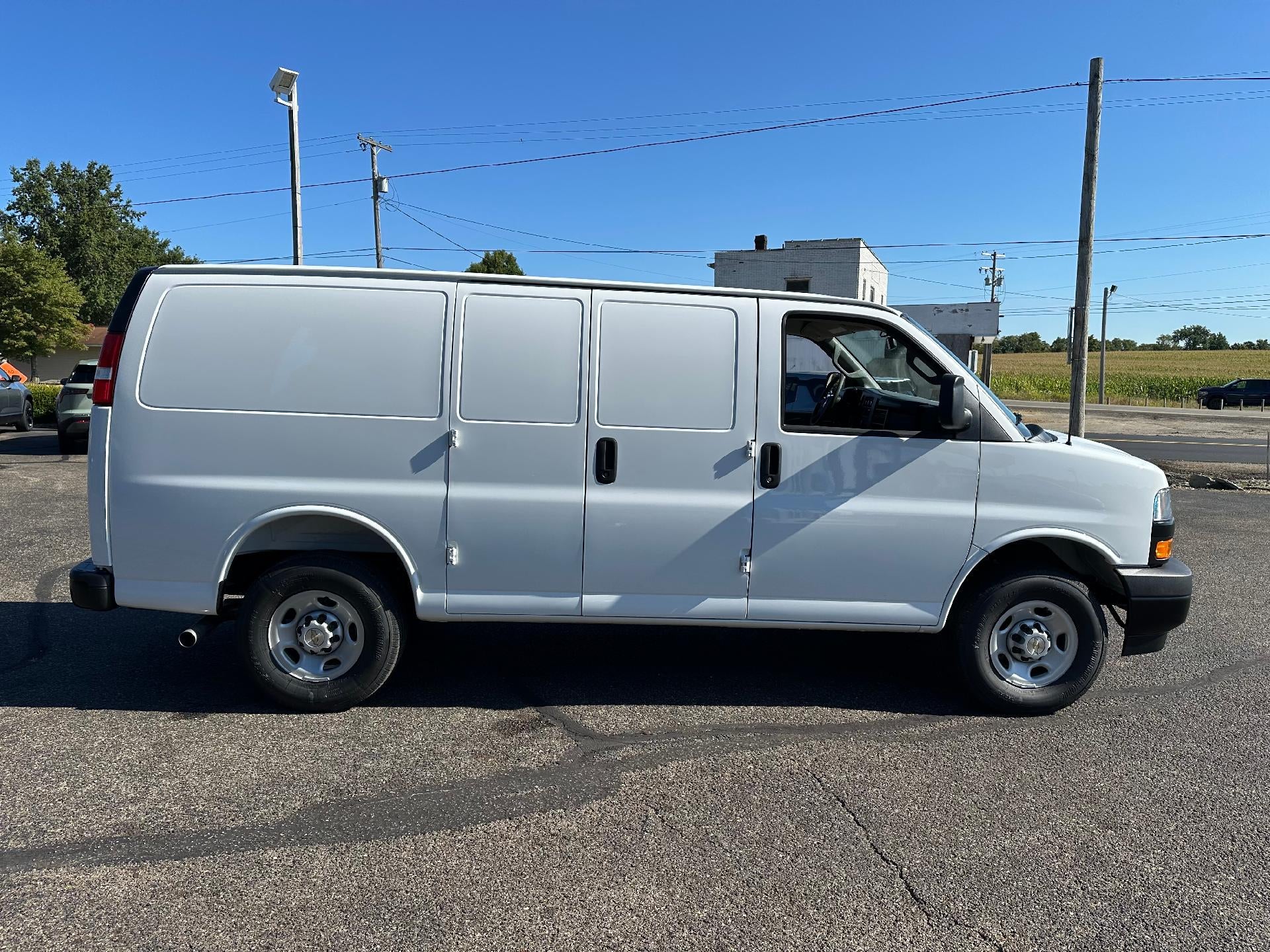 2025 Chevrolet Express Cargo 2500 Base