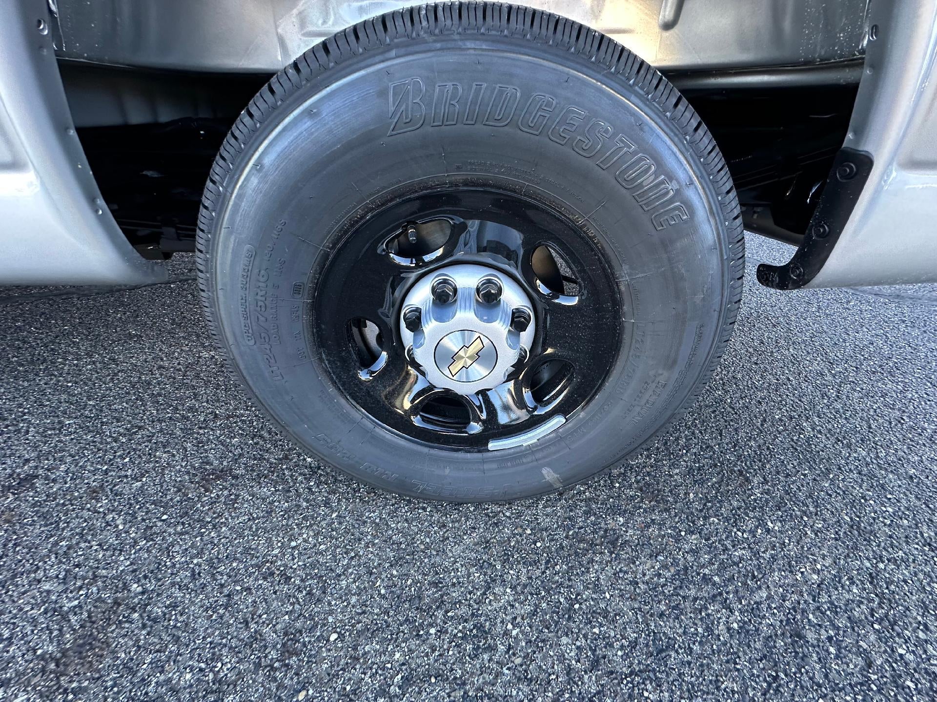 2025 Chevrolet Express Cargo 2500 Base