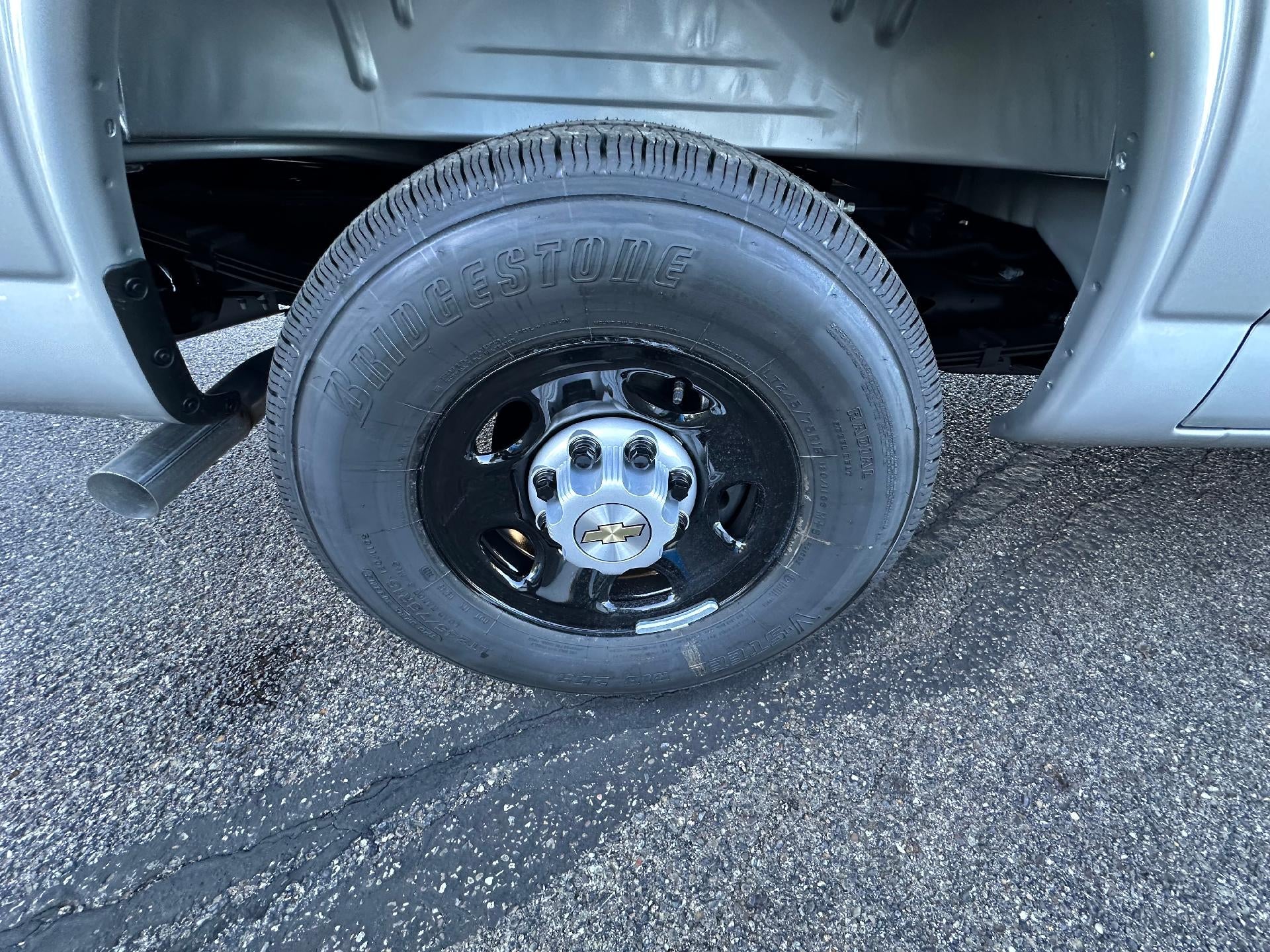 2025 Chevrolet Express Cargo 2500 Base