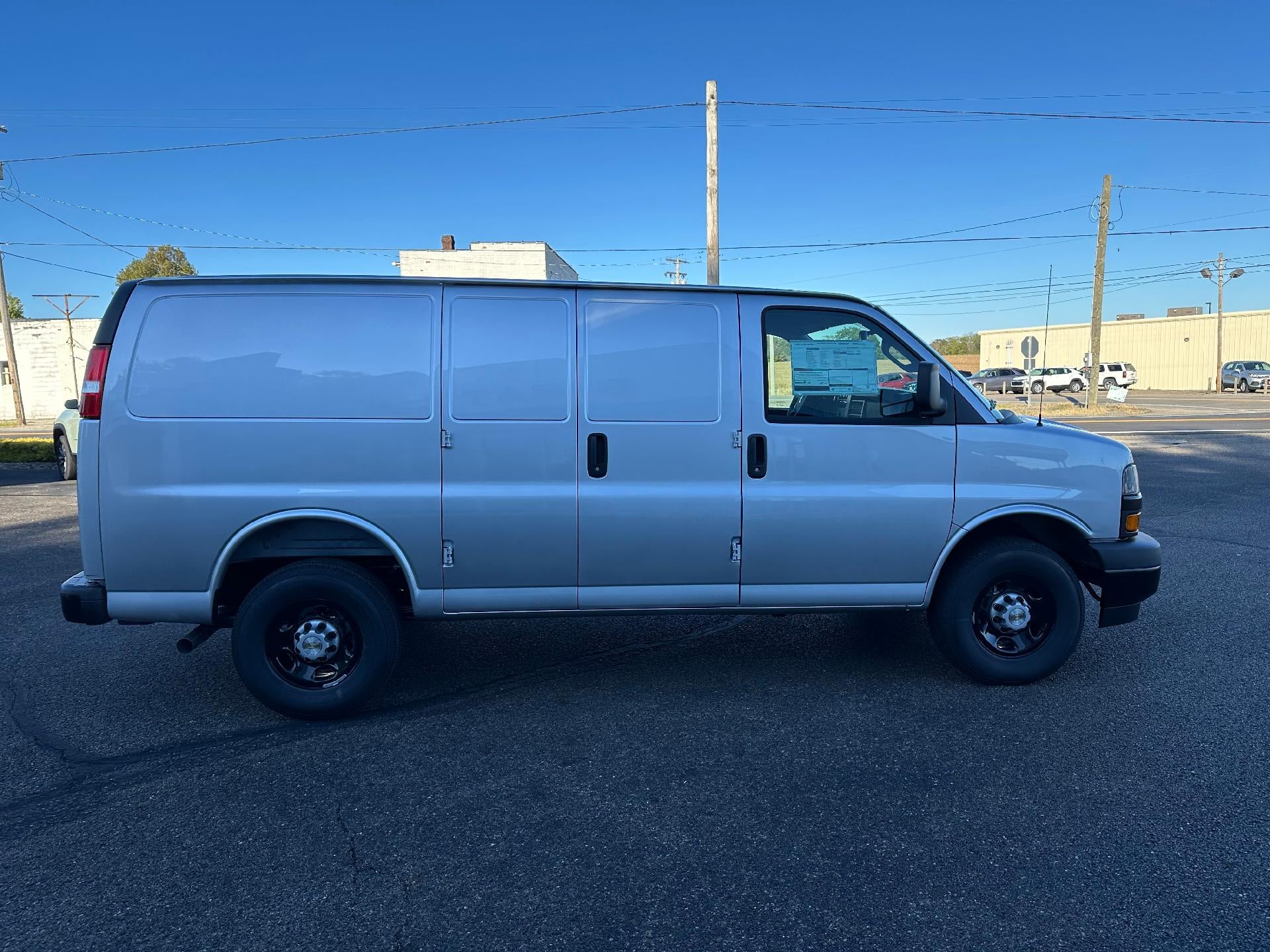 2025 Chevrolet Express Cargo 2500 Base