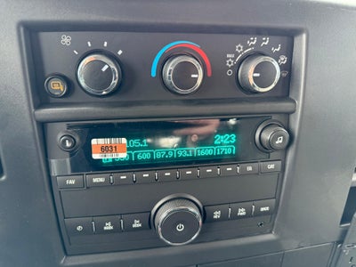 2025 Chevrolet Express Cargo 2500 Base