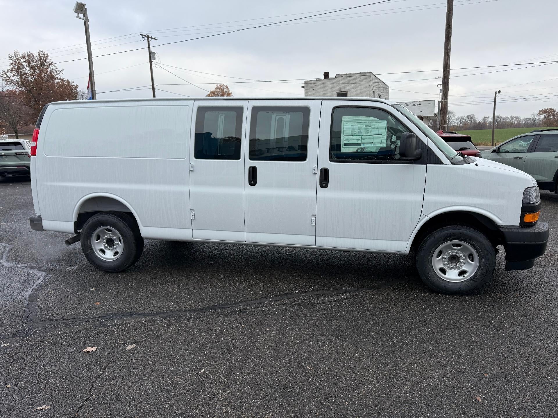 2025 Chevrolet Express Cargo 2500 Base