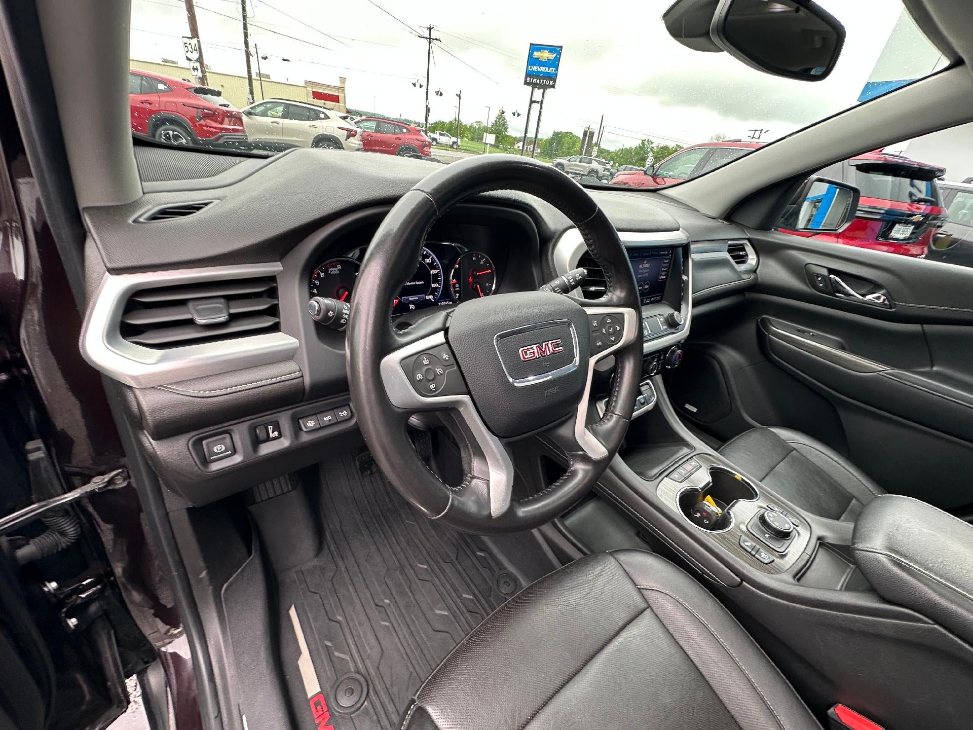 2020 GMC Acadia SLT