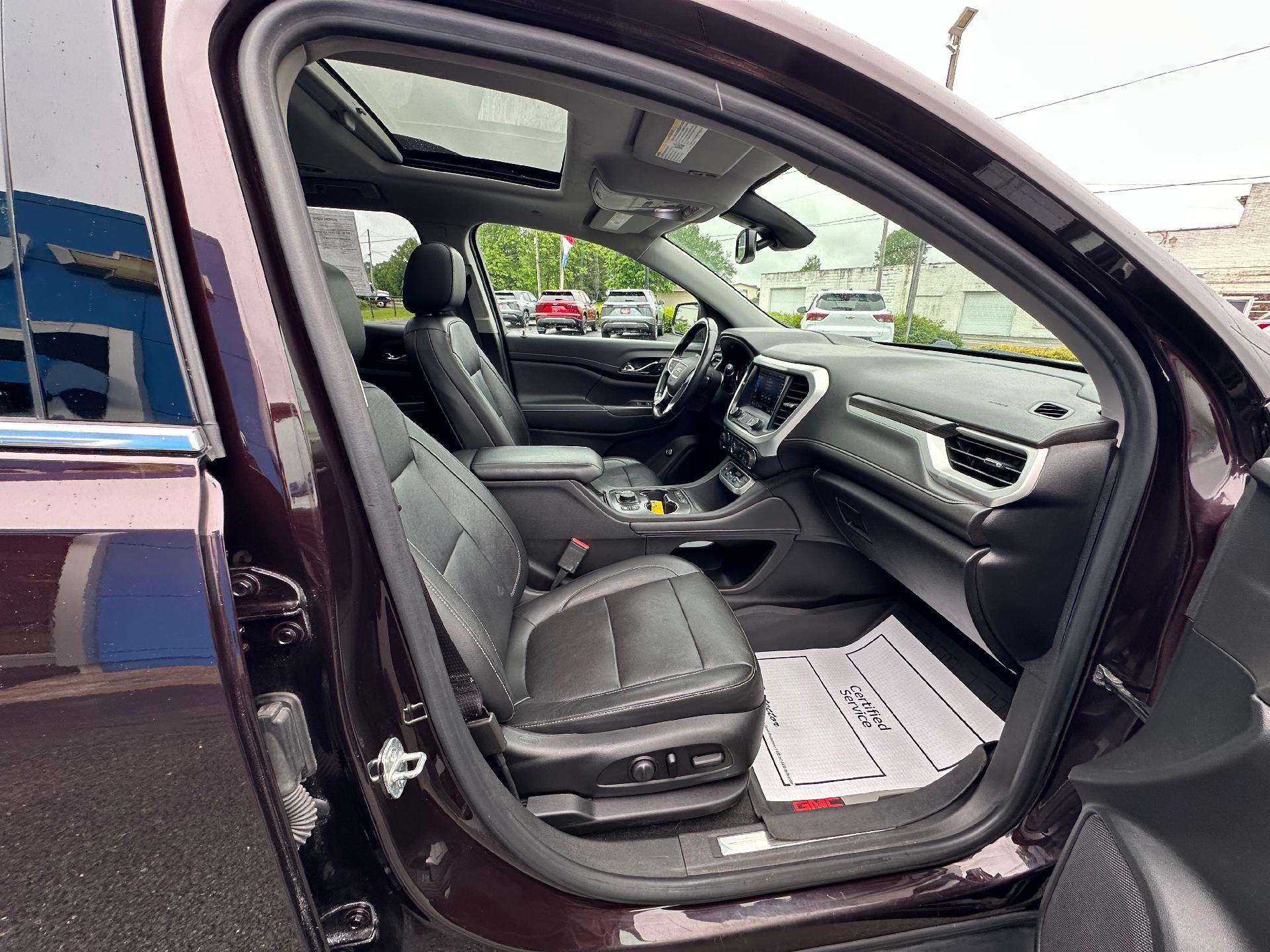2020 GMC Acadia SLT
