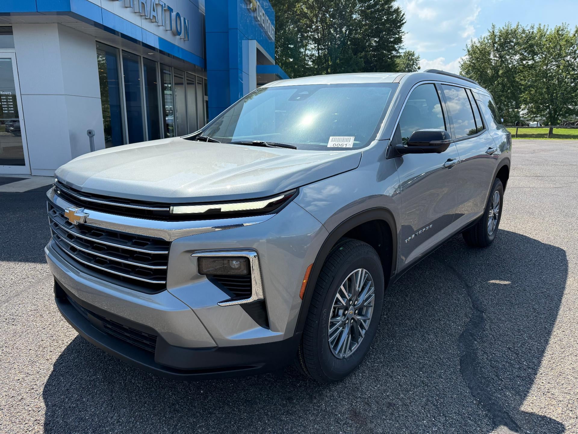 2025 Chevrolet Traverse LT