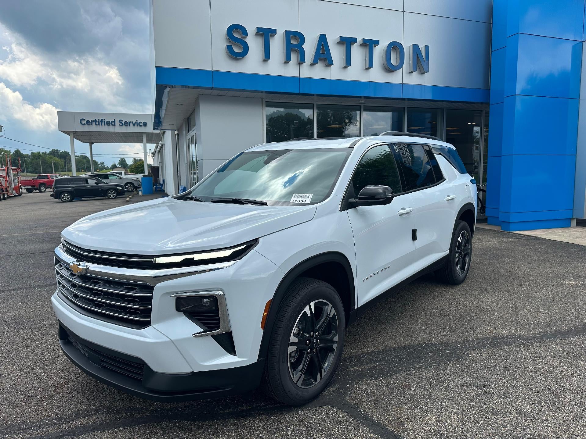 2027 Chevrolet Traverse LT