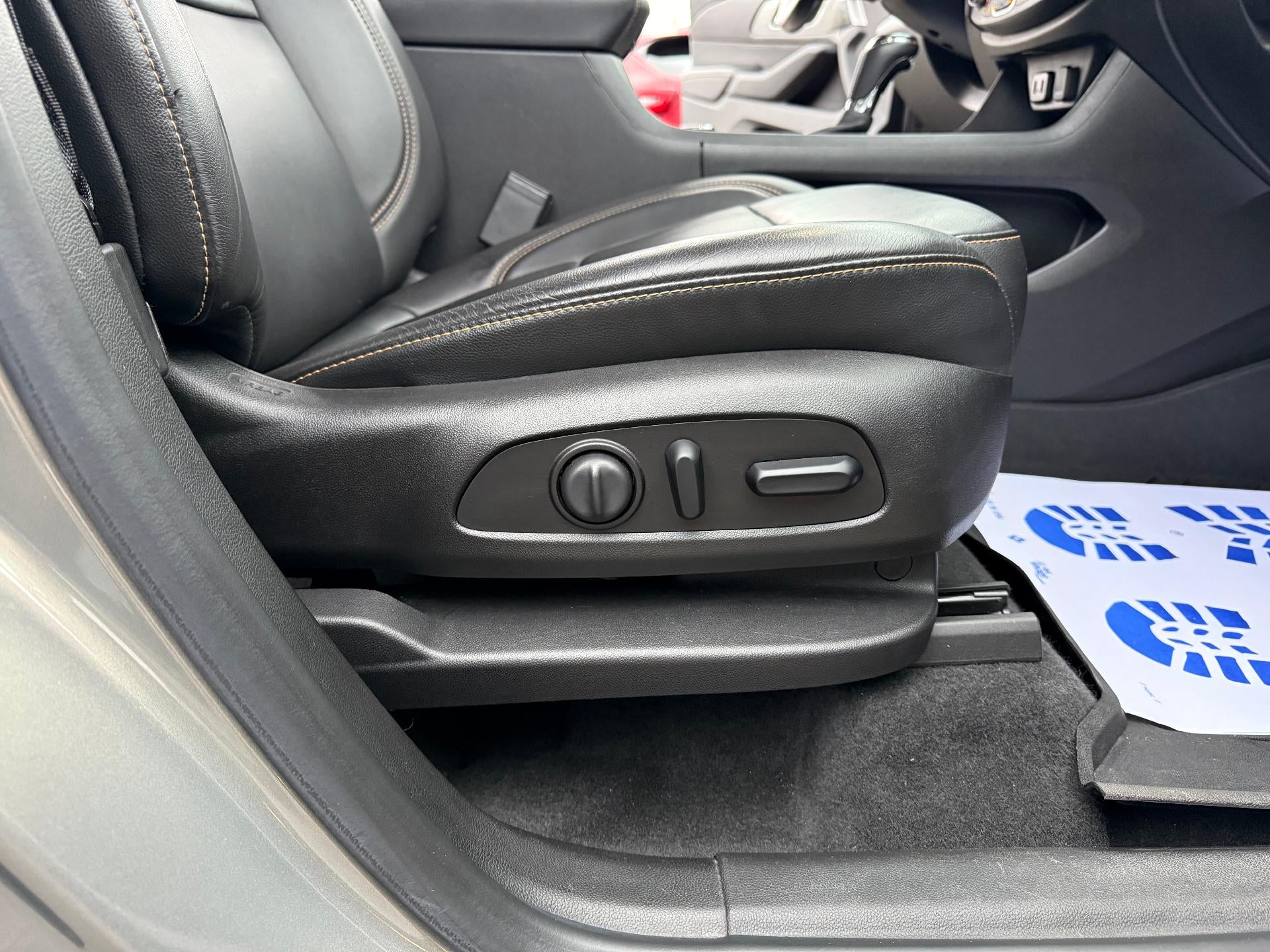 2018 Chevrolet Traverse LT Leather