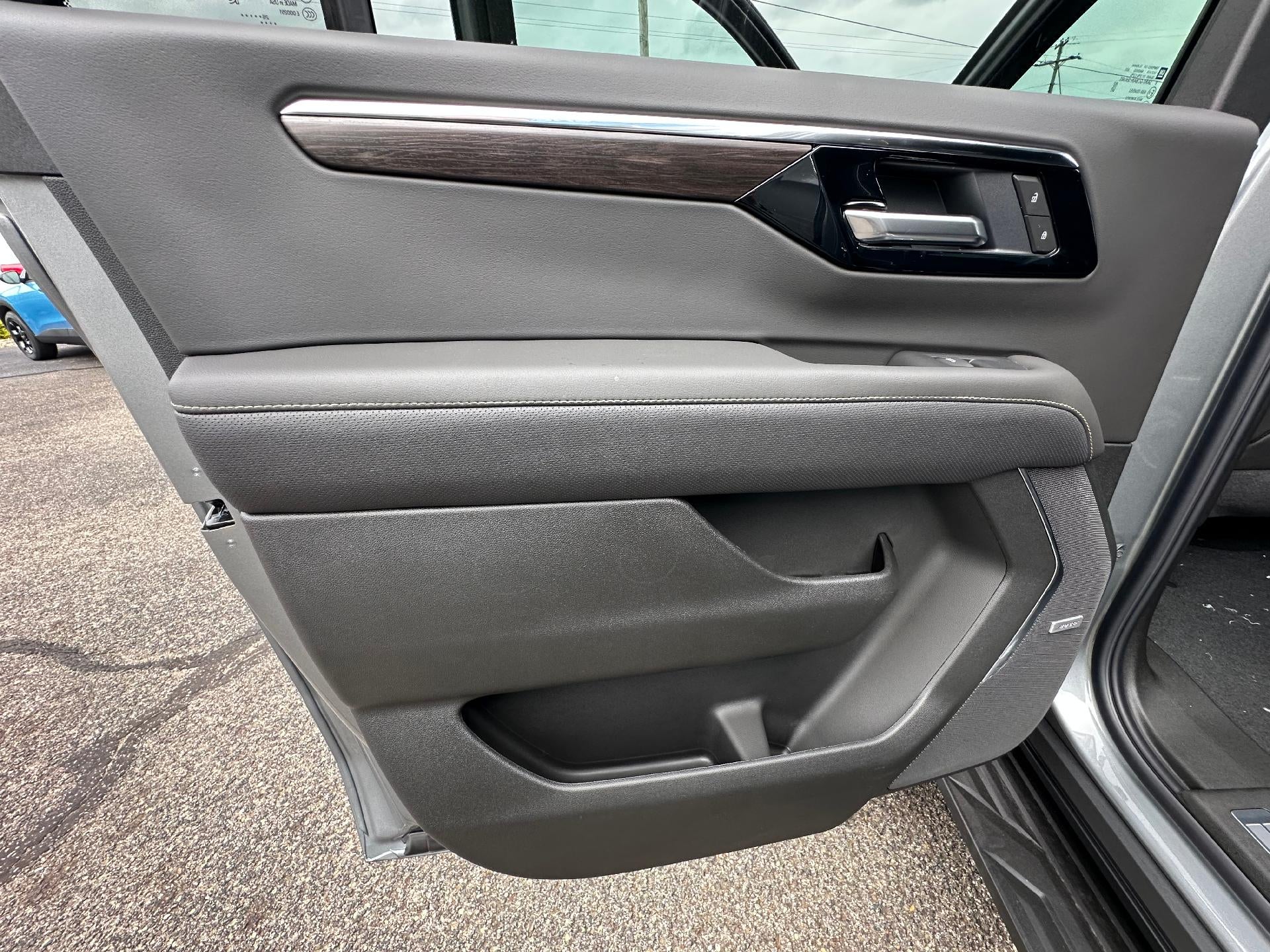 2027 Chevrolet Suburban Premier