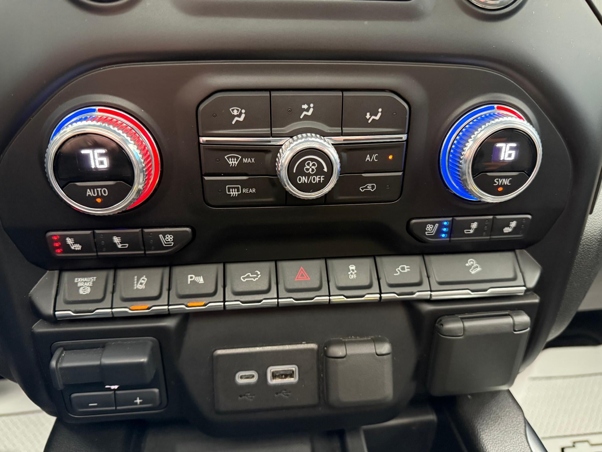 2023 GMC Sierra 2500 HD AT4