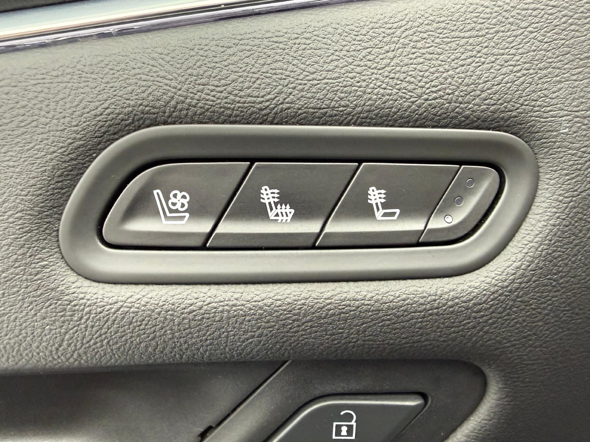 2021 Cadillac Escalade ESV Sport