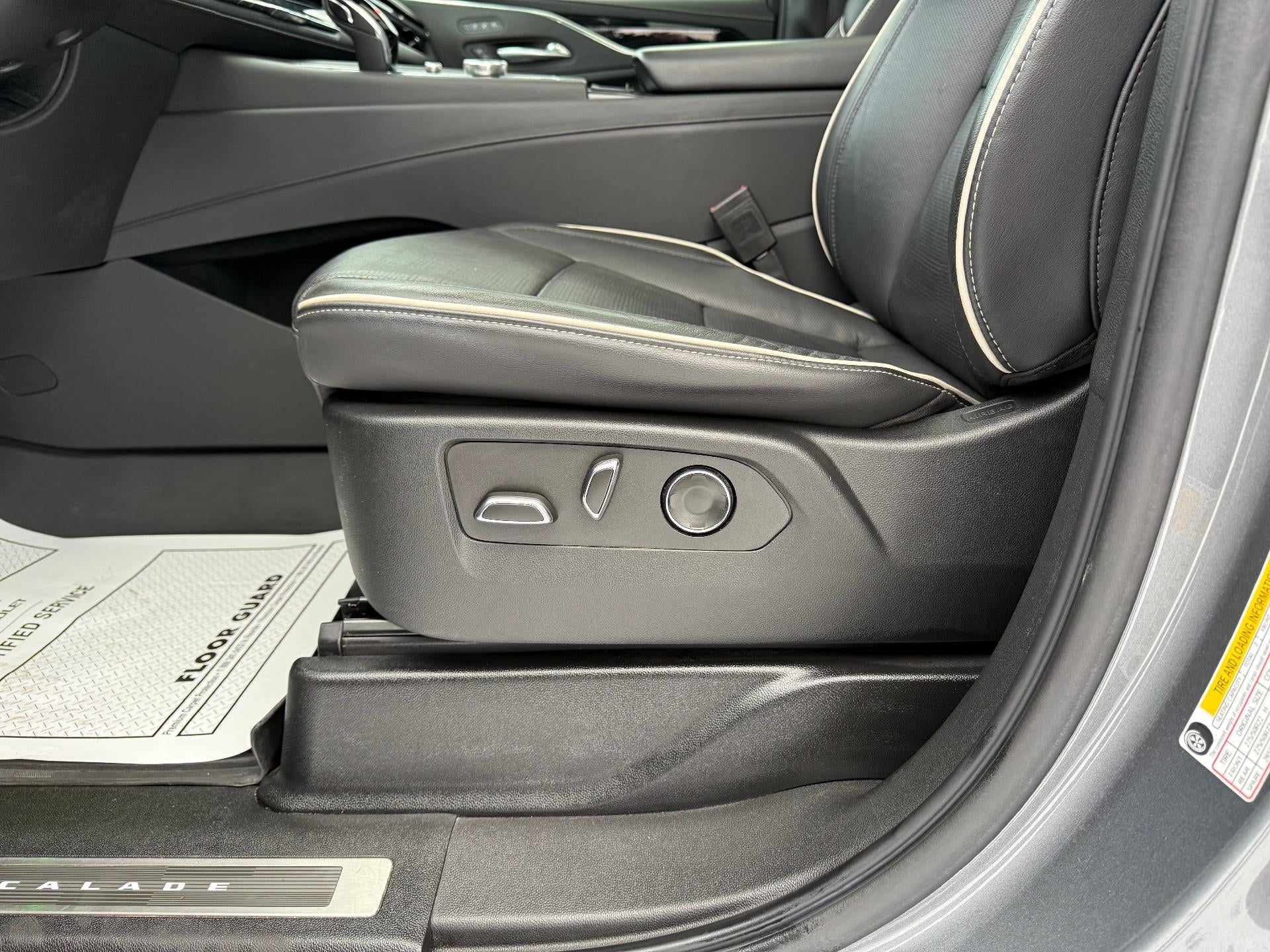 2021 Cadillac Escalade ESV Sport