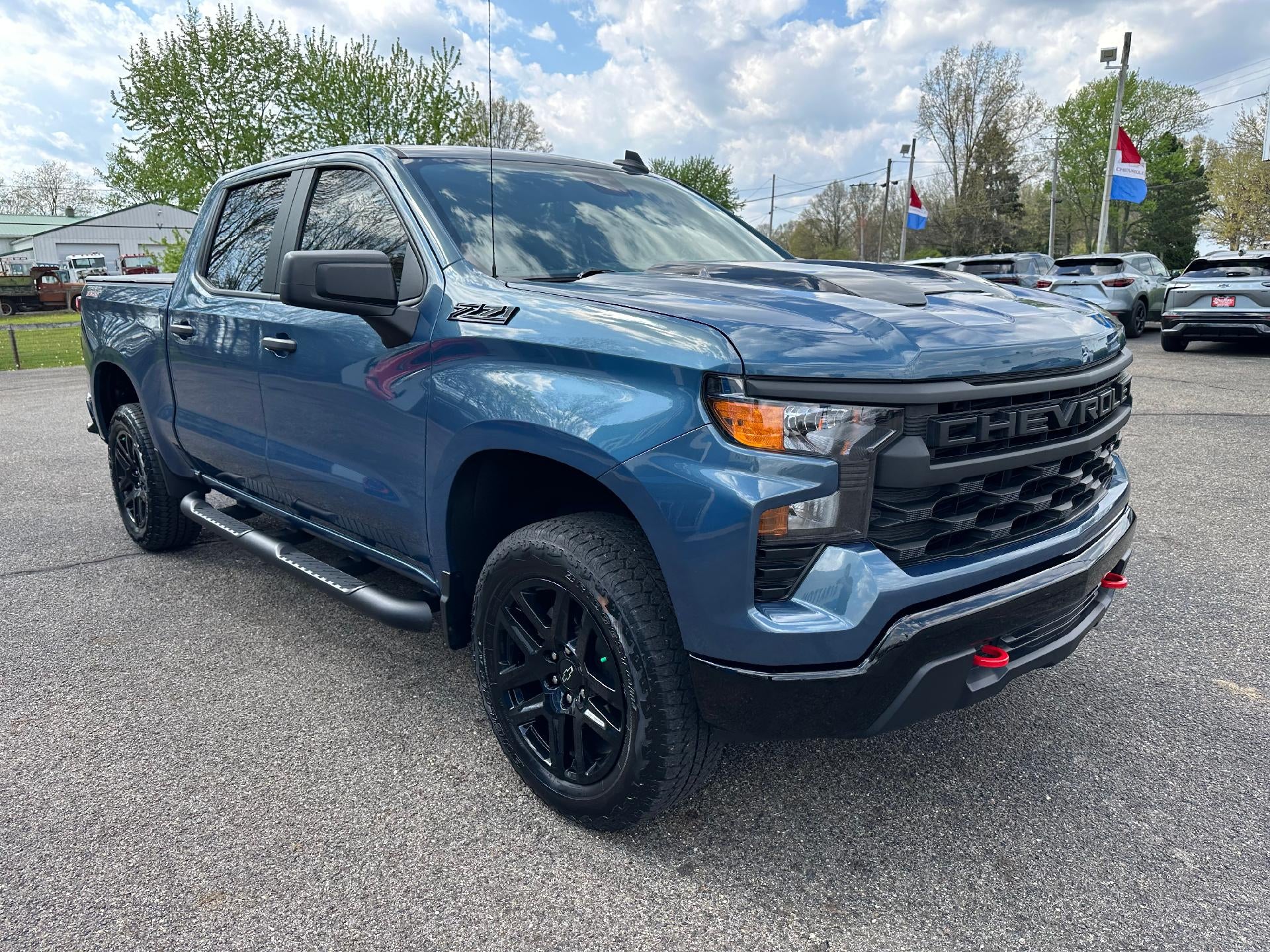2024 Chevrolet Silverado 1500 Custom Trail Boss