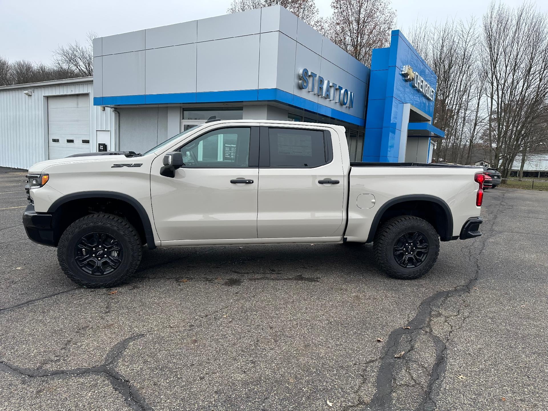 2026 Chevrolet Silverado 1500 ZR2