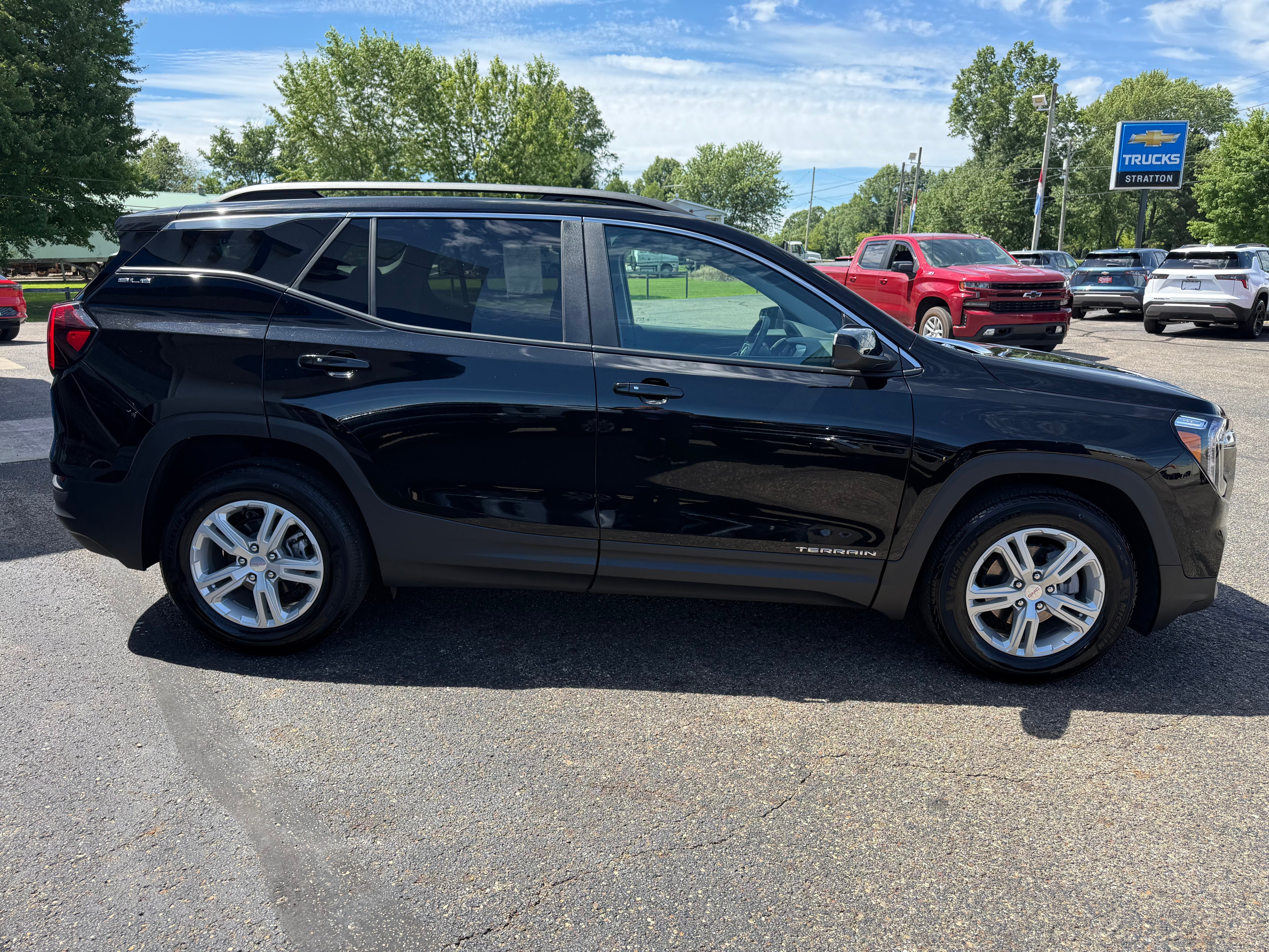 2024 GMC Terrain SLE