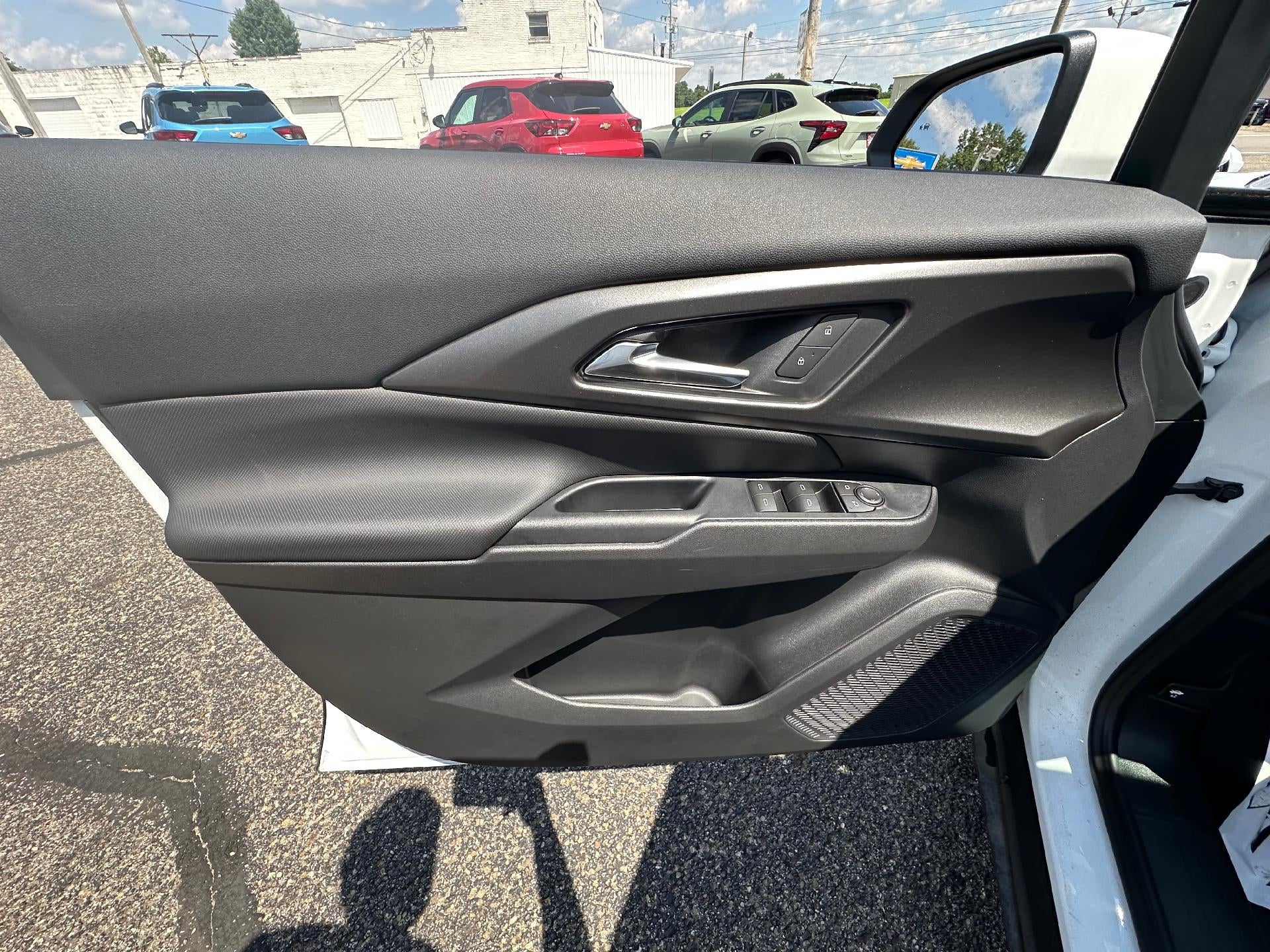 2026 Chevrolet Equinox EV 1LT - Photo 10