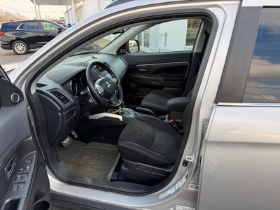 2013 Mitsubishi Outlander Sport LE